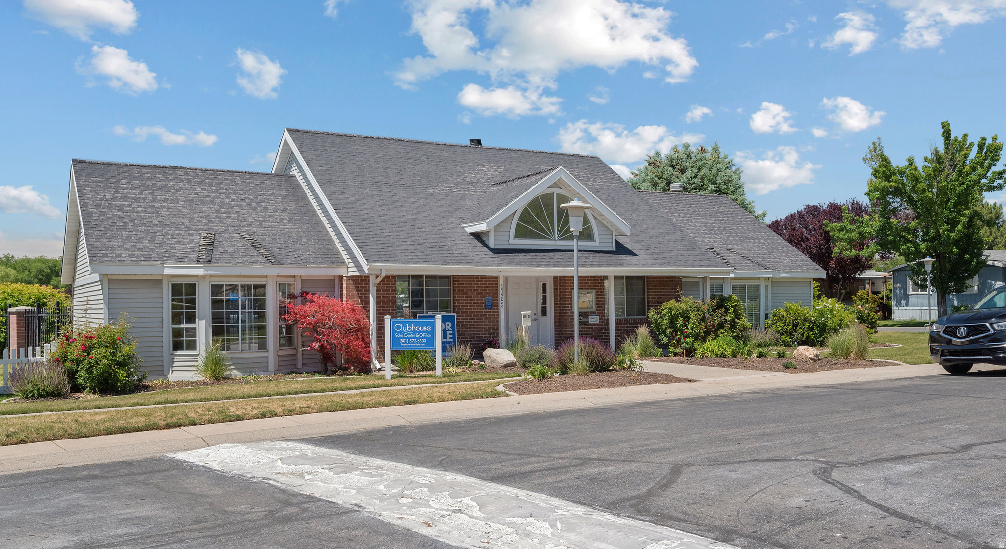 CRESCENTWOOD VILLAGE - Residential