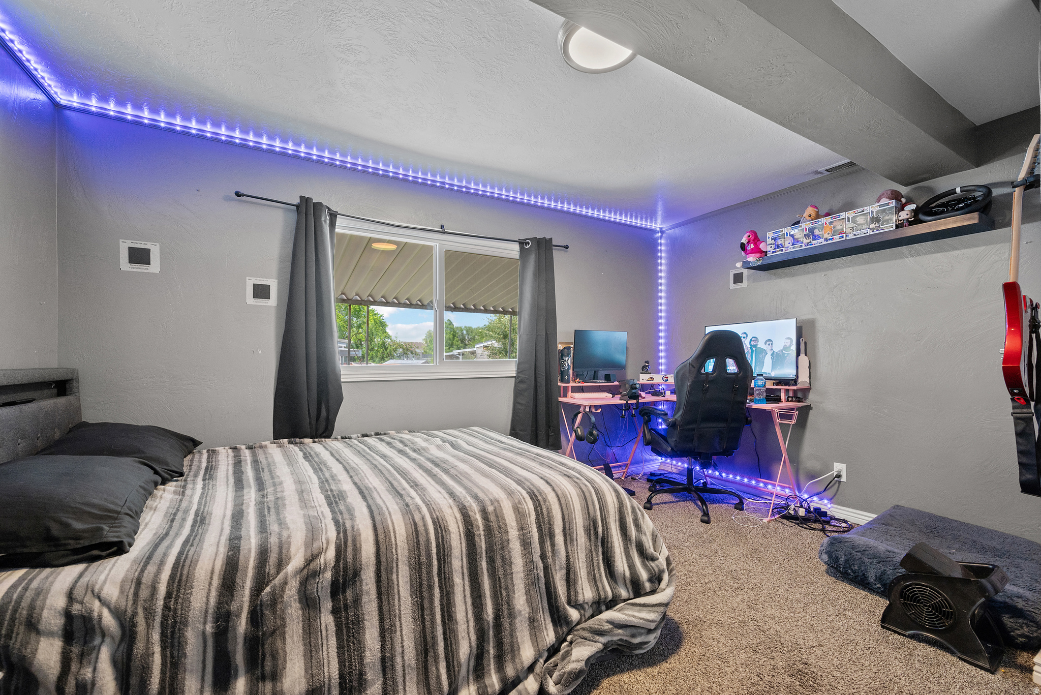 CRESCENTWOOD VILLAGE - Residential