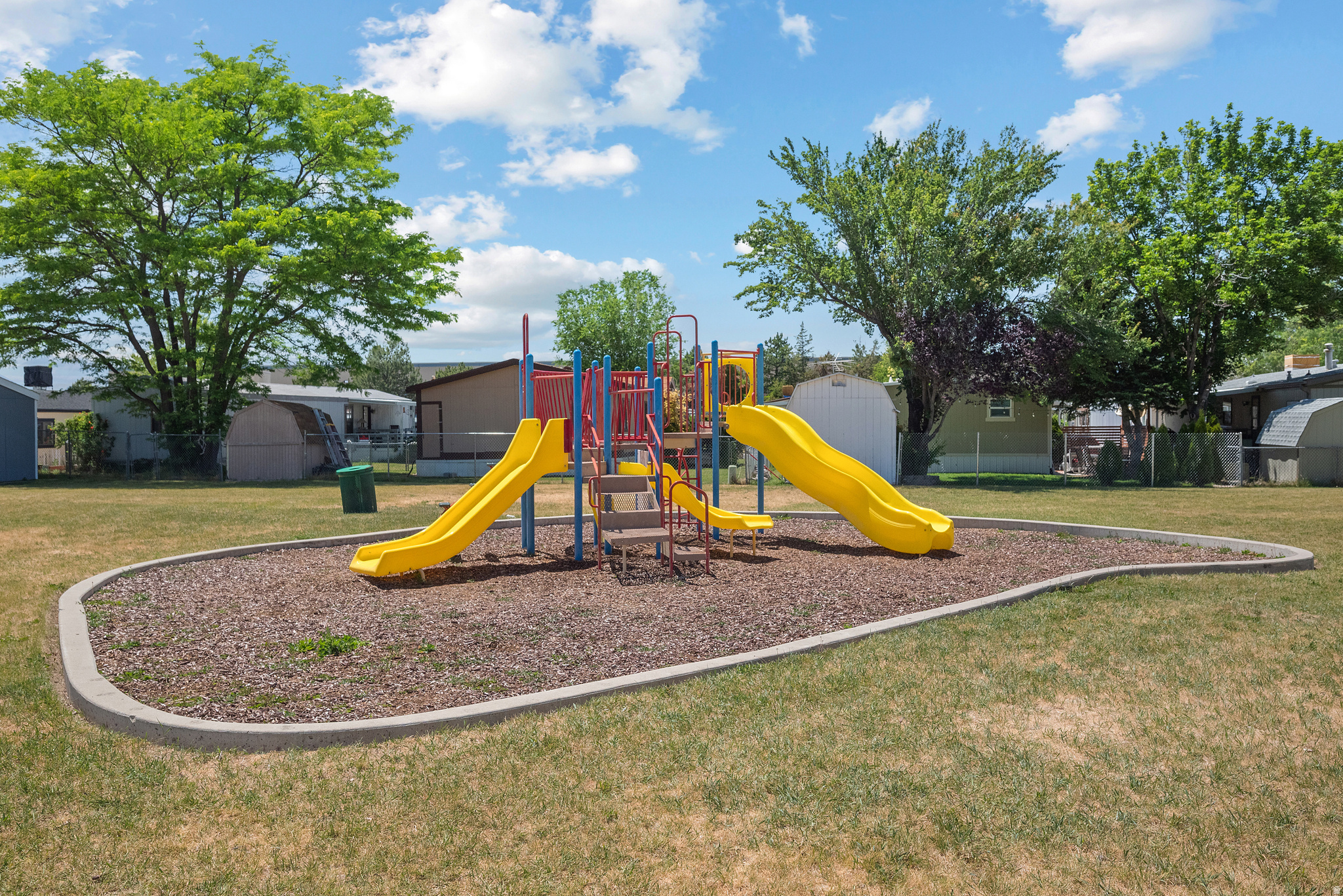 CRESCENTWOOD VILLAGE - Residential