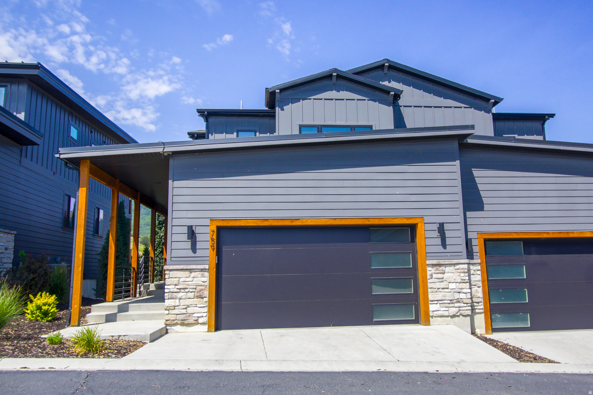 EDGEWATER BEACH RESORT - Residential