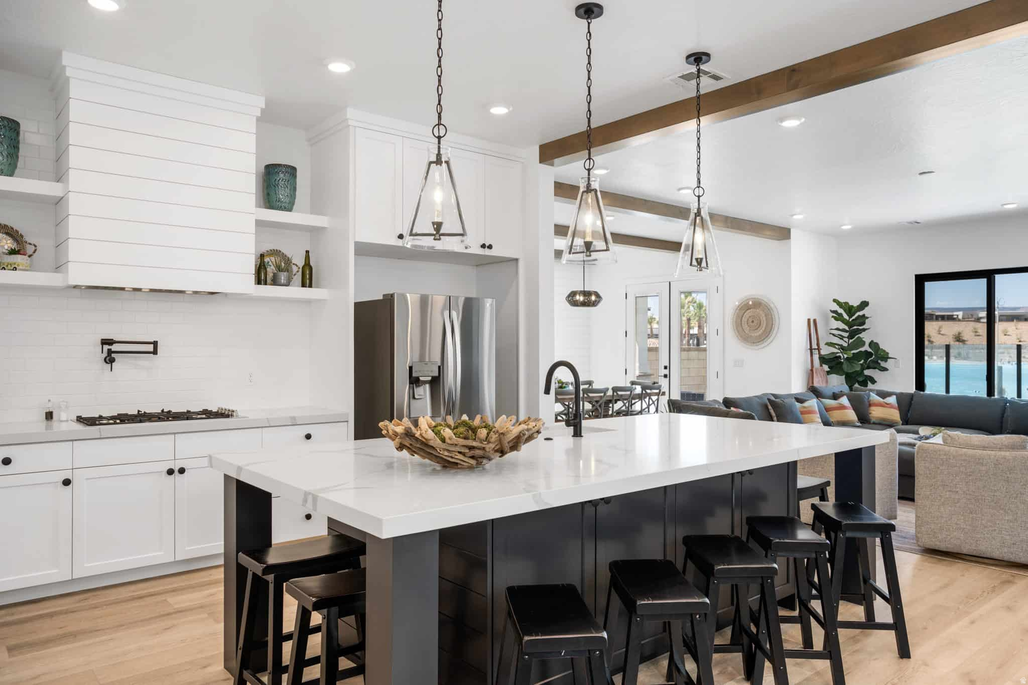 DESERT COLOR RESORT PH 2F - Residential