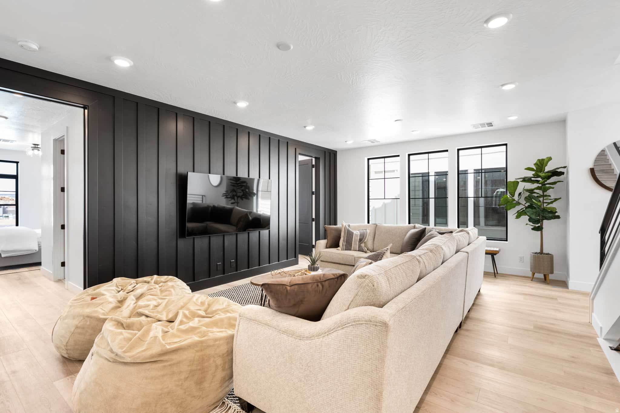 DESERT COLOR RESORT PH 2F - Residential