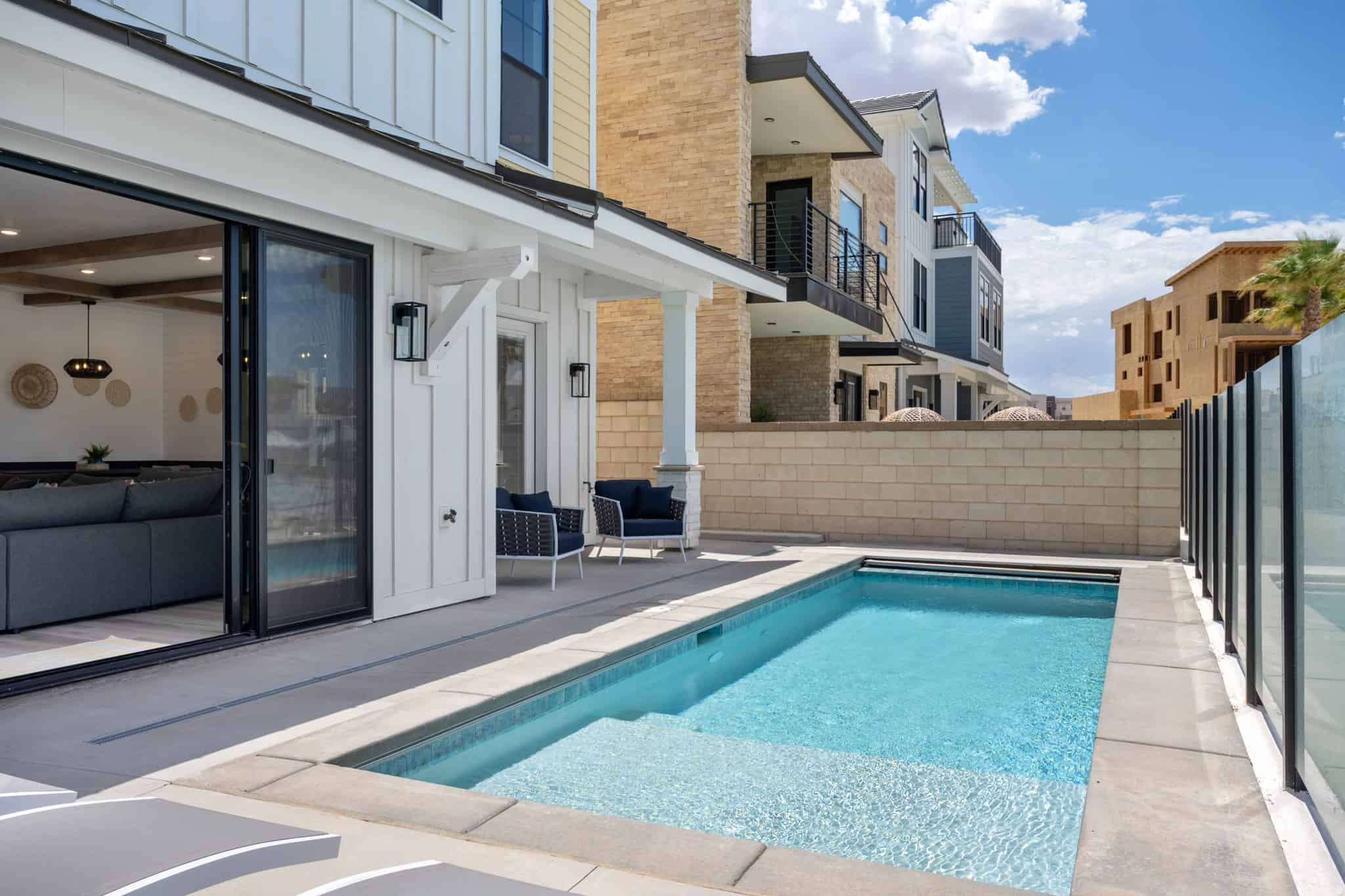 DESERT COLOR RESORT PH 2F - Residential