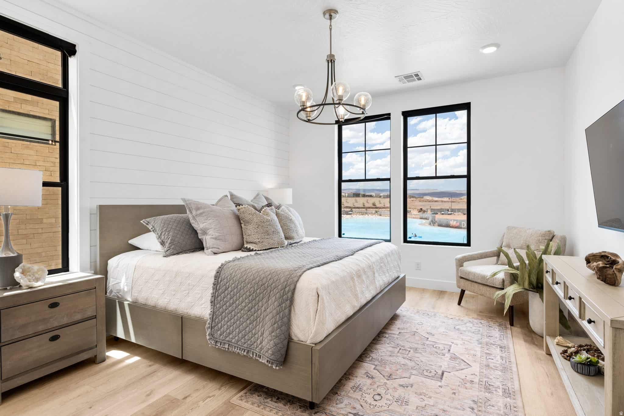 DESERT COLOR RESORT PH 2F - Residential