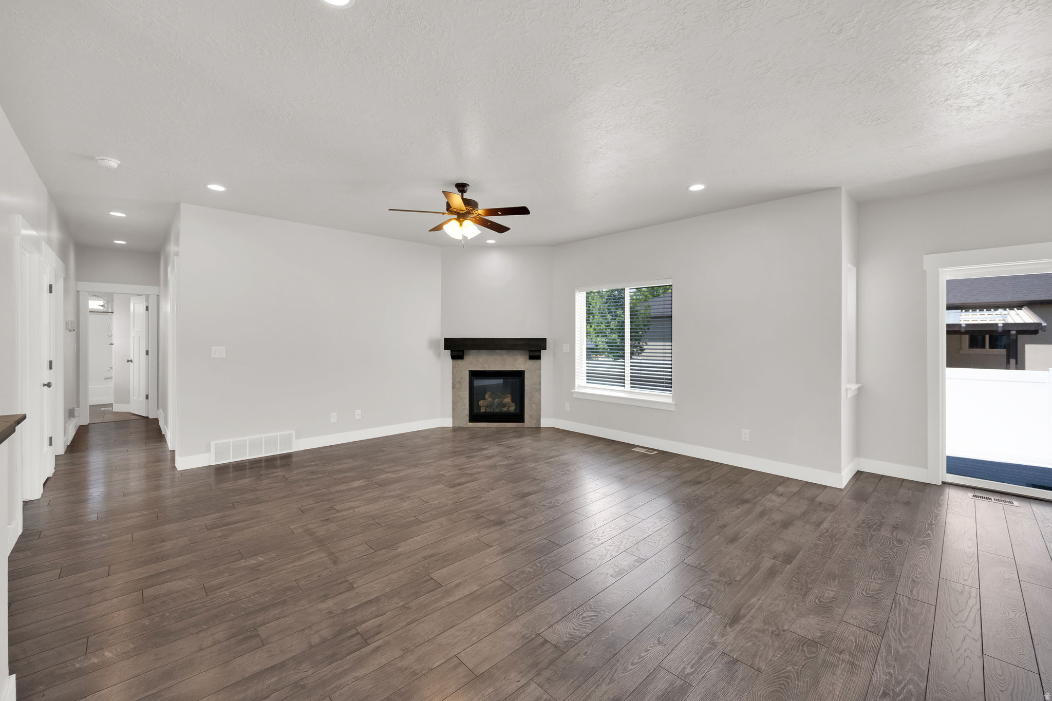 HILLSDALE HEIGHTS - Residential