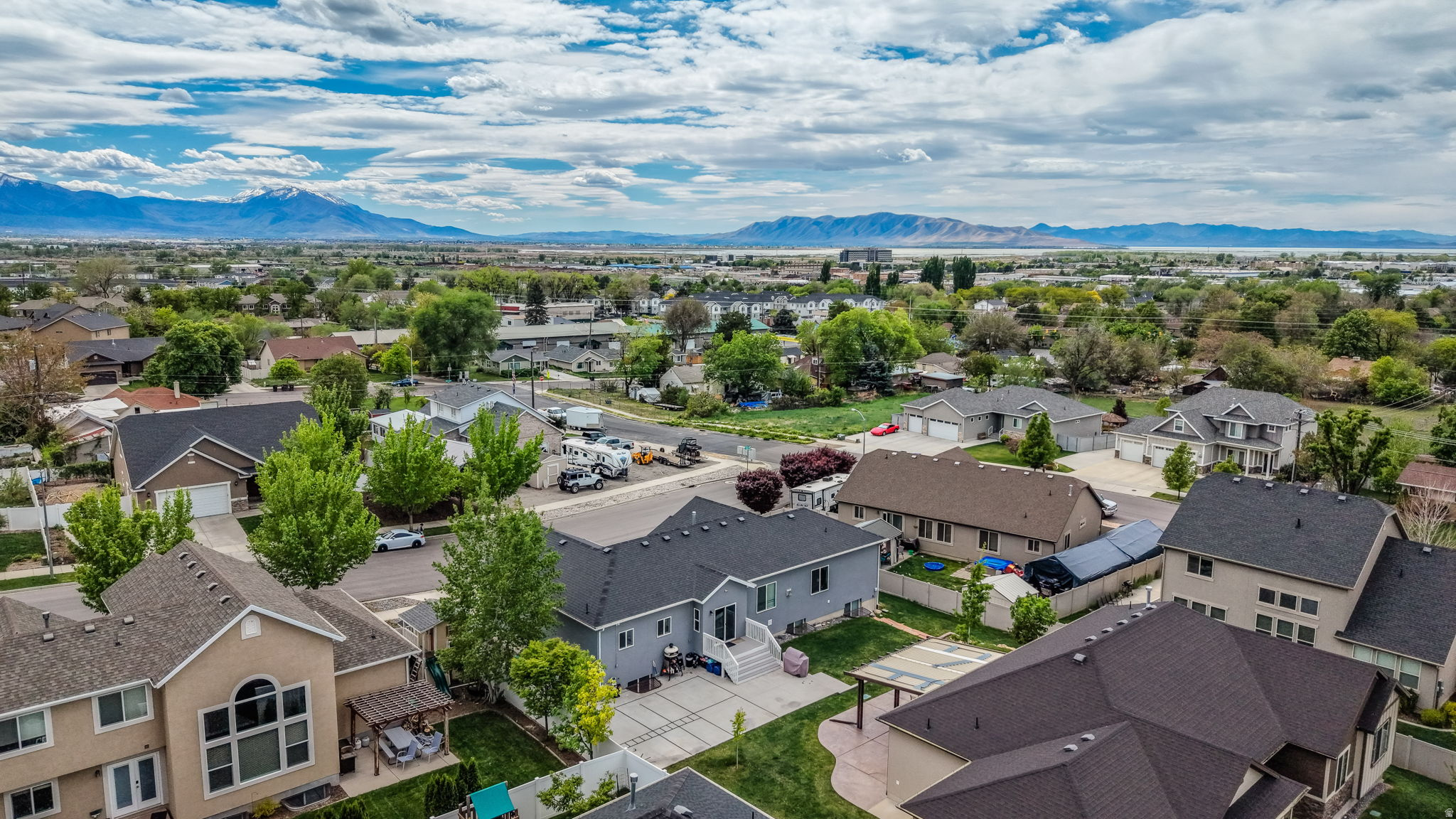 HILLSDALE HEIGHTS - Residential