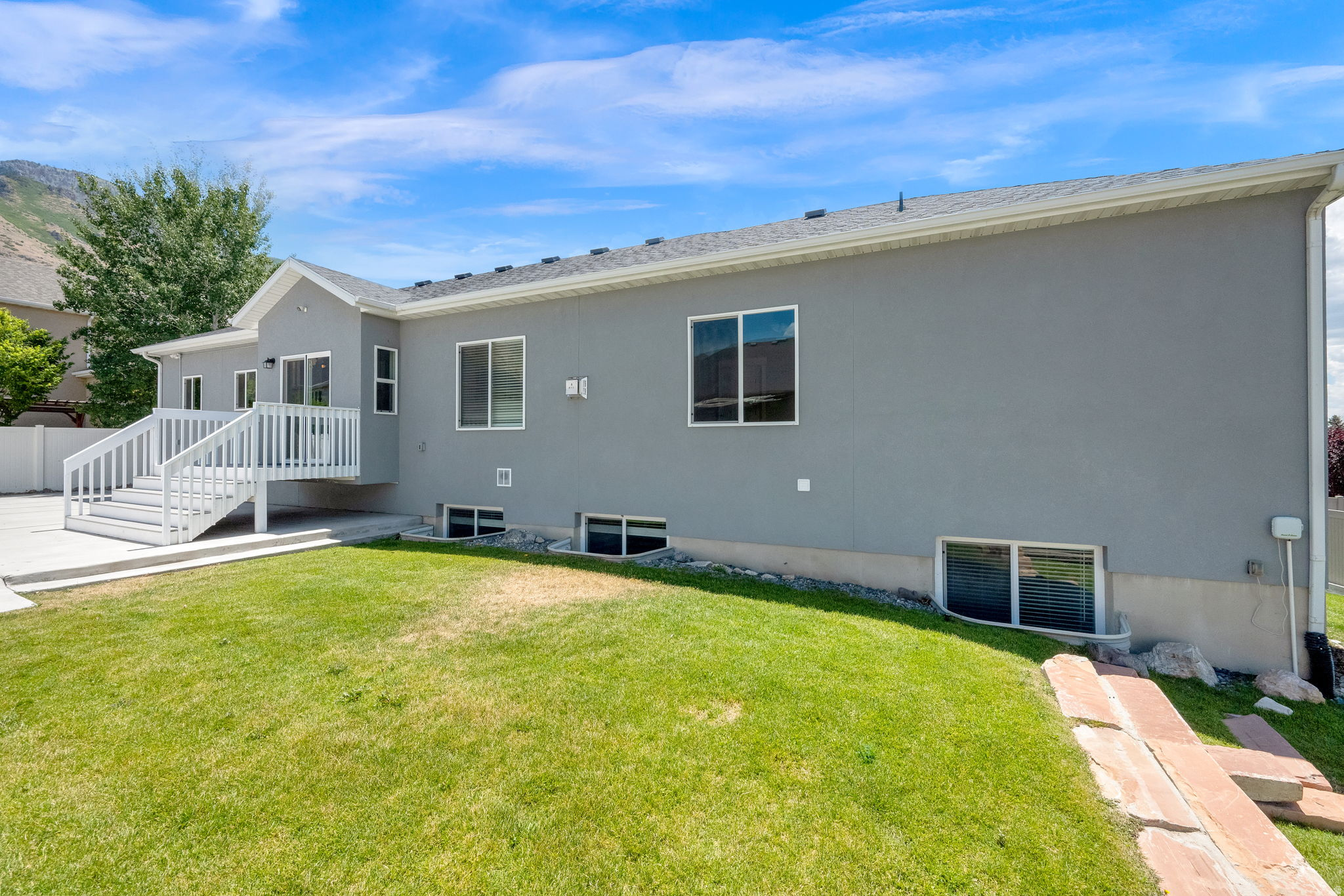 HILLSDALE HEIGHTS - Residential