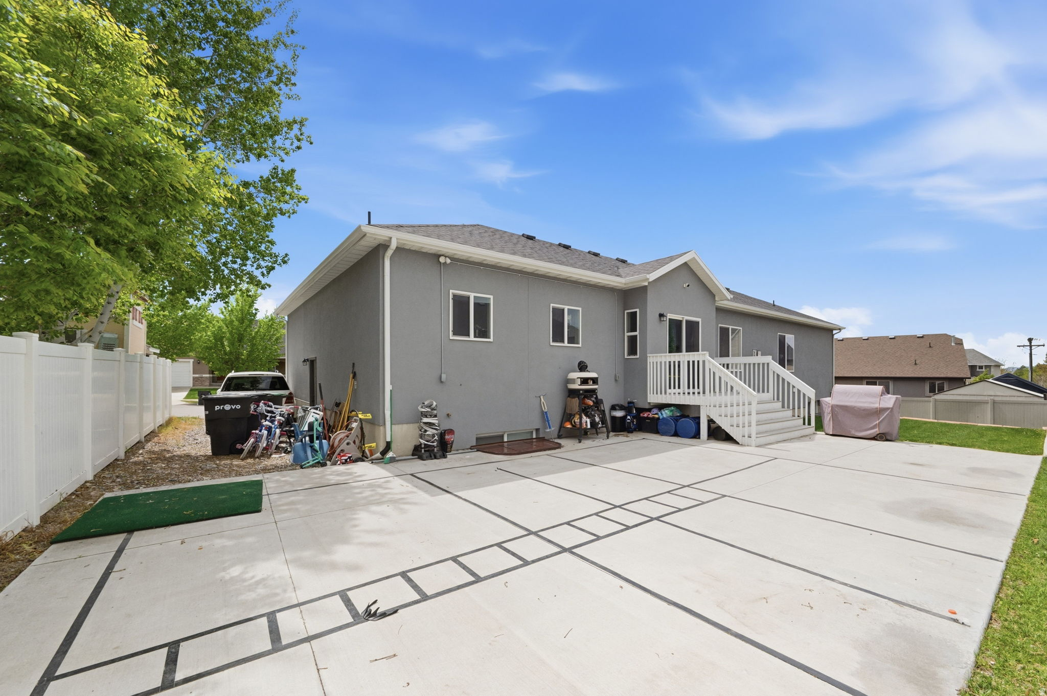 HILLSDALE HEIGHTS - Residential
