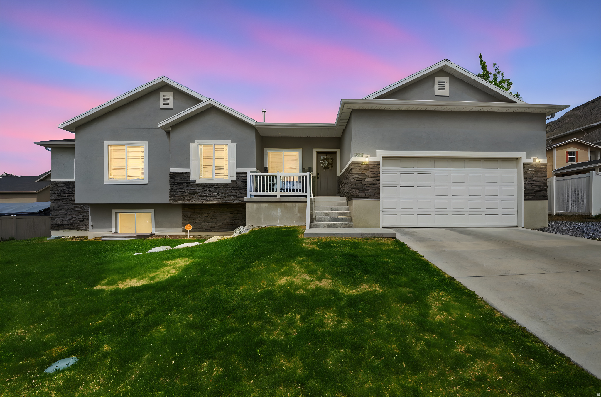 HILLSDALE HEIGHTS - Residential