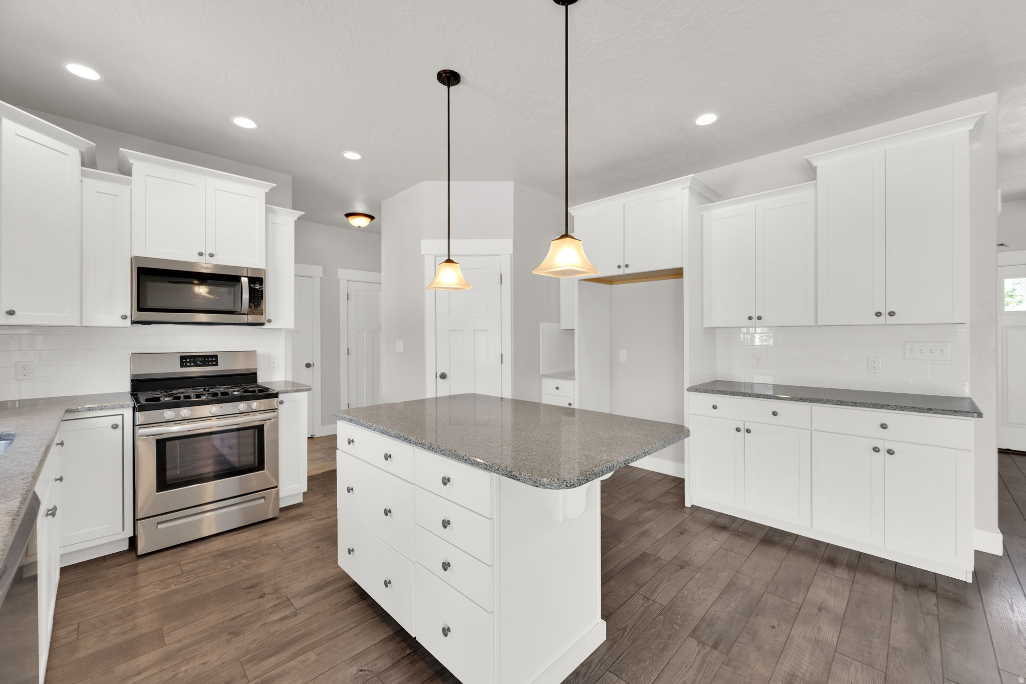 HILLSDALE HEIGHTS - Residential