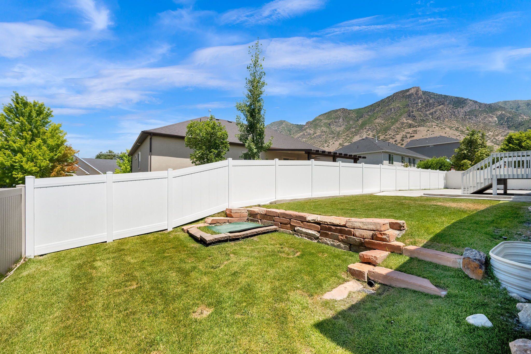 HILLSDALE HEIGHTS - Residential