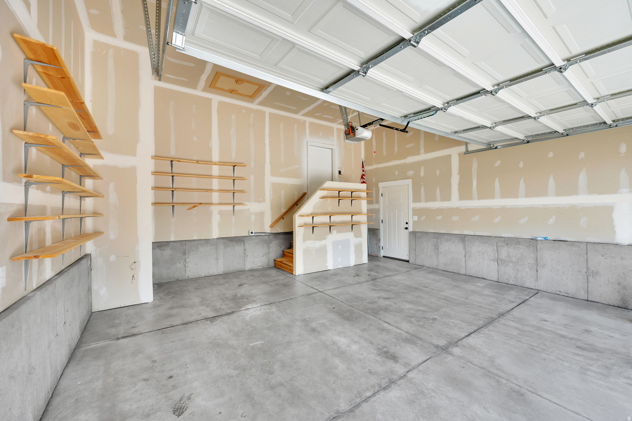 HILLSDALE HEIGHTS - Residential