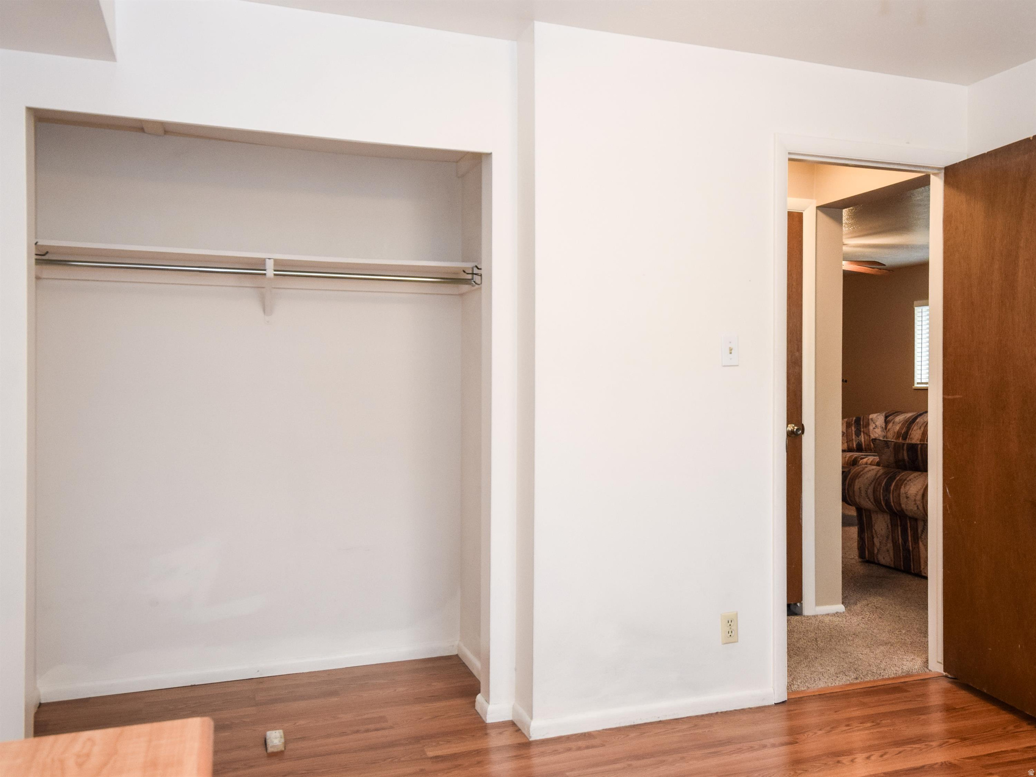 MT AIRE GARDENS COND - Residential