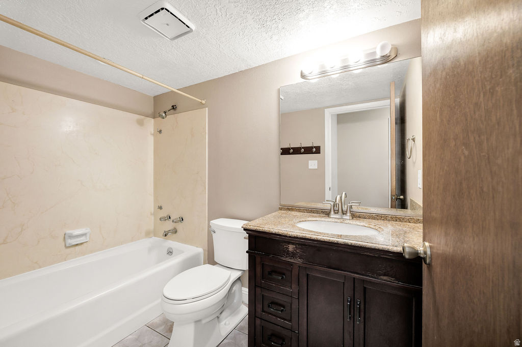 MT AIRE GARDENS COND - Residential