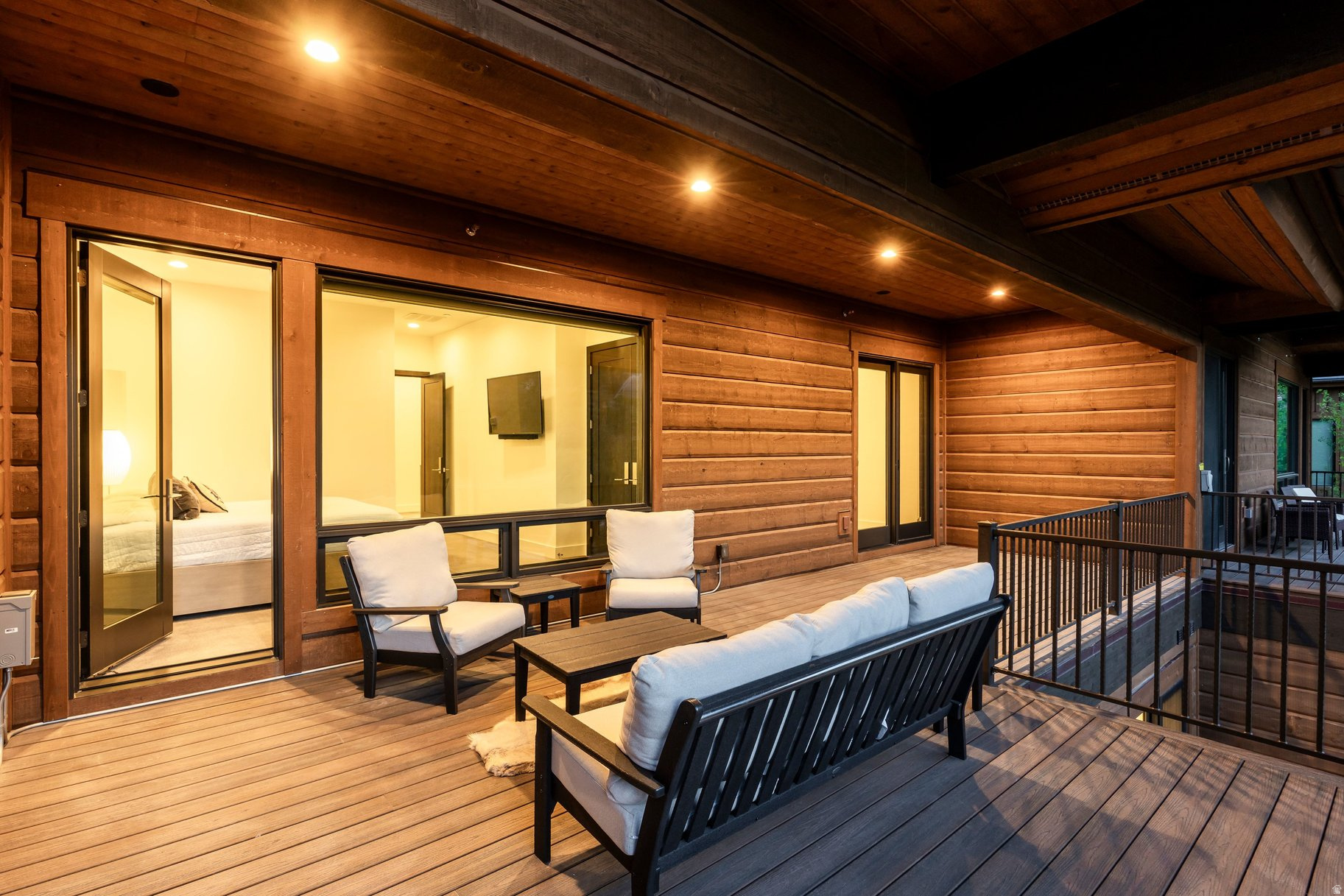 JUNIPER LANDING AMENDED CONDOMINIUM - Residential