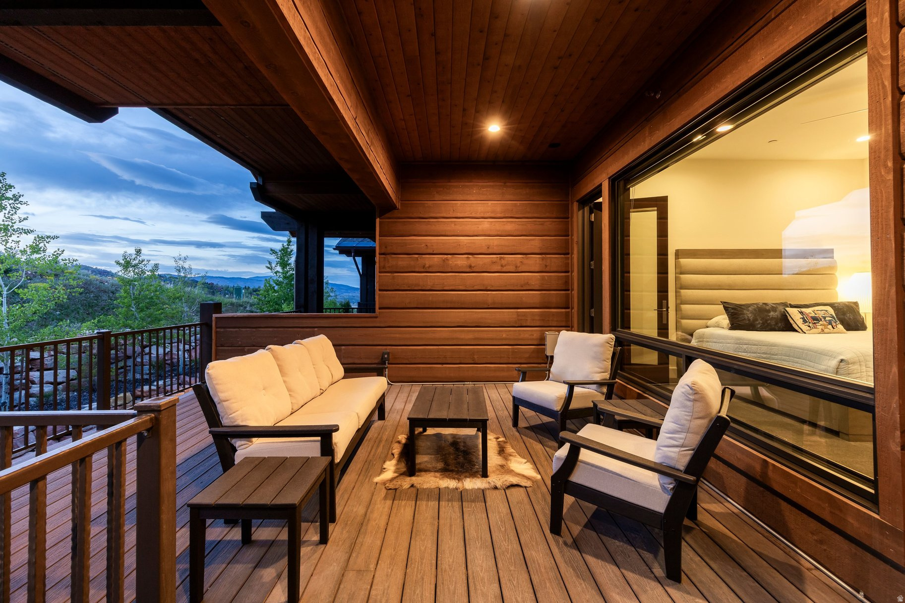 JUNIPER LANDING AMENDED CONDOMINIUM - Residential