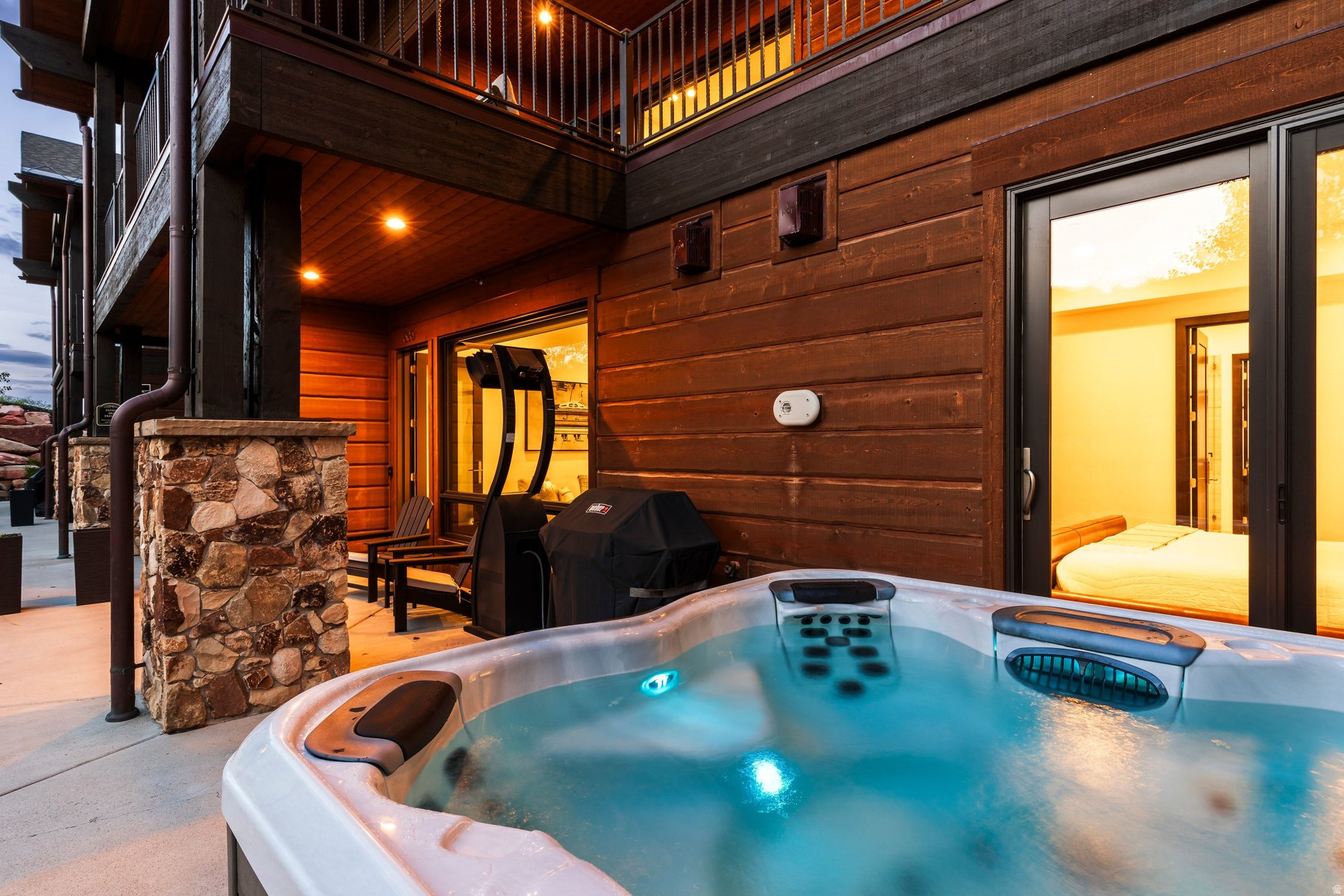 JUNIPER LANDING AMENDED CONDOMINIUM - Residential