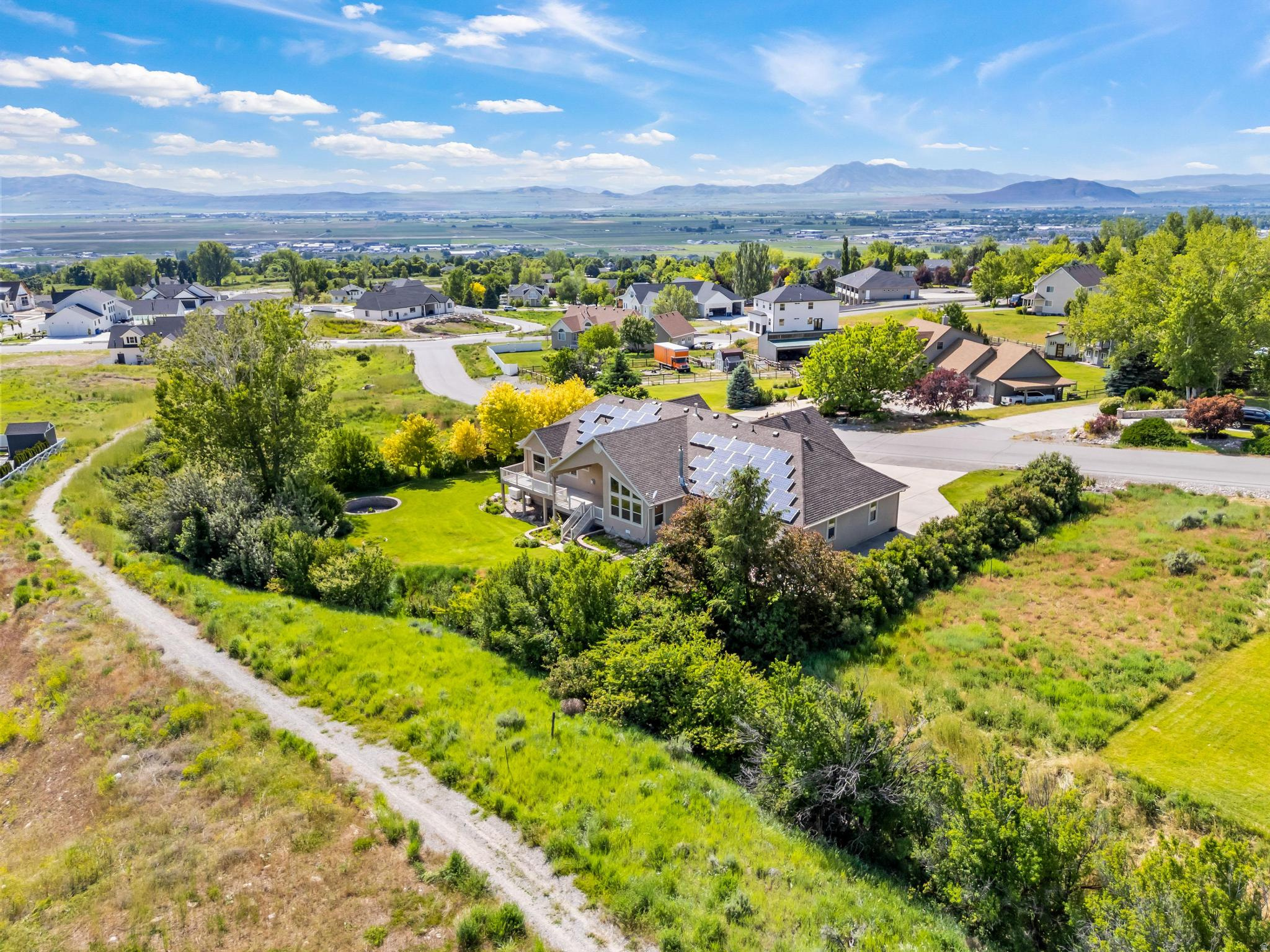 GREYSTONE ESTATES - Residential