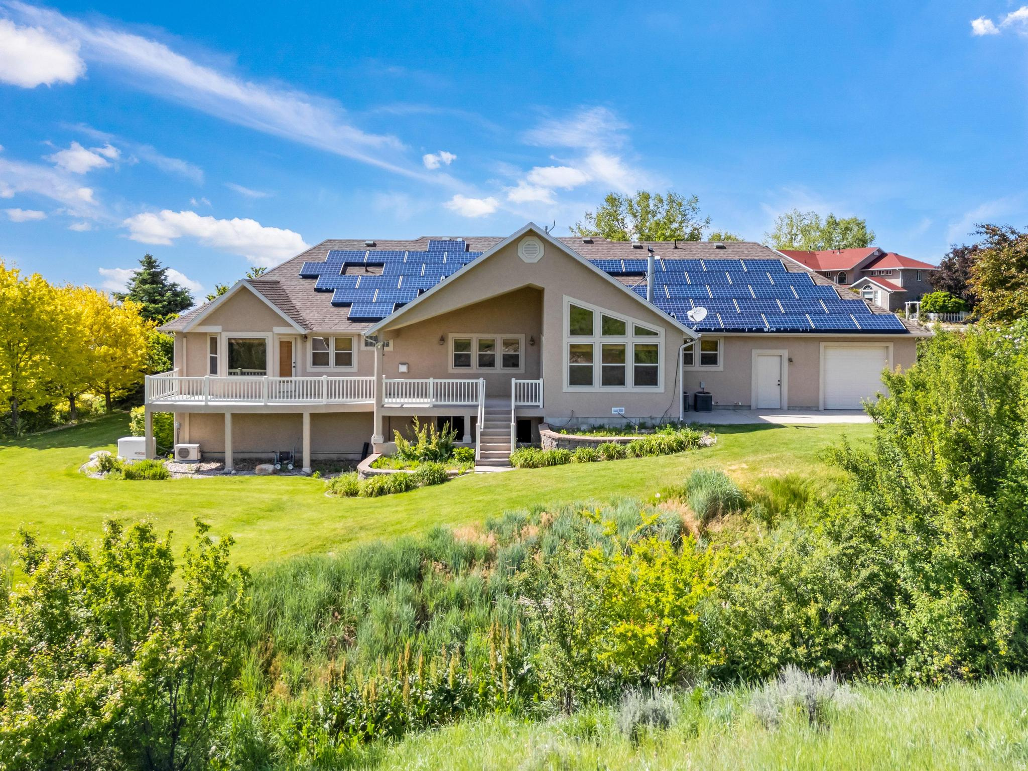 GREYSTONE ESTATES - Residential