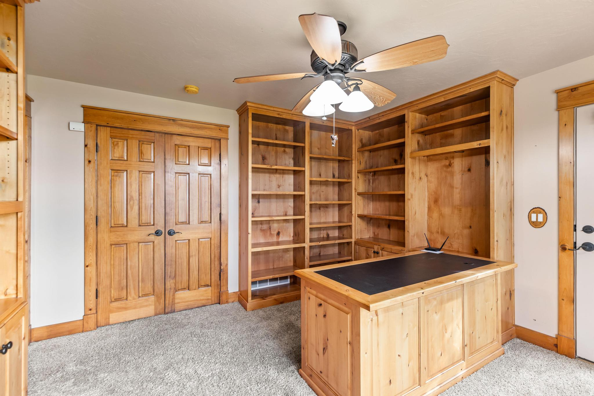 GREYSTONE ESTATES - Residential