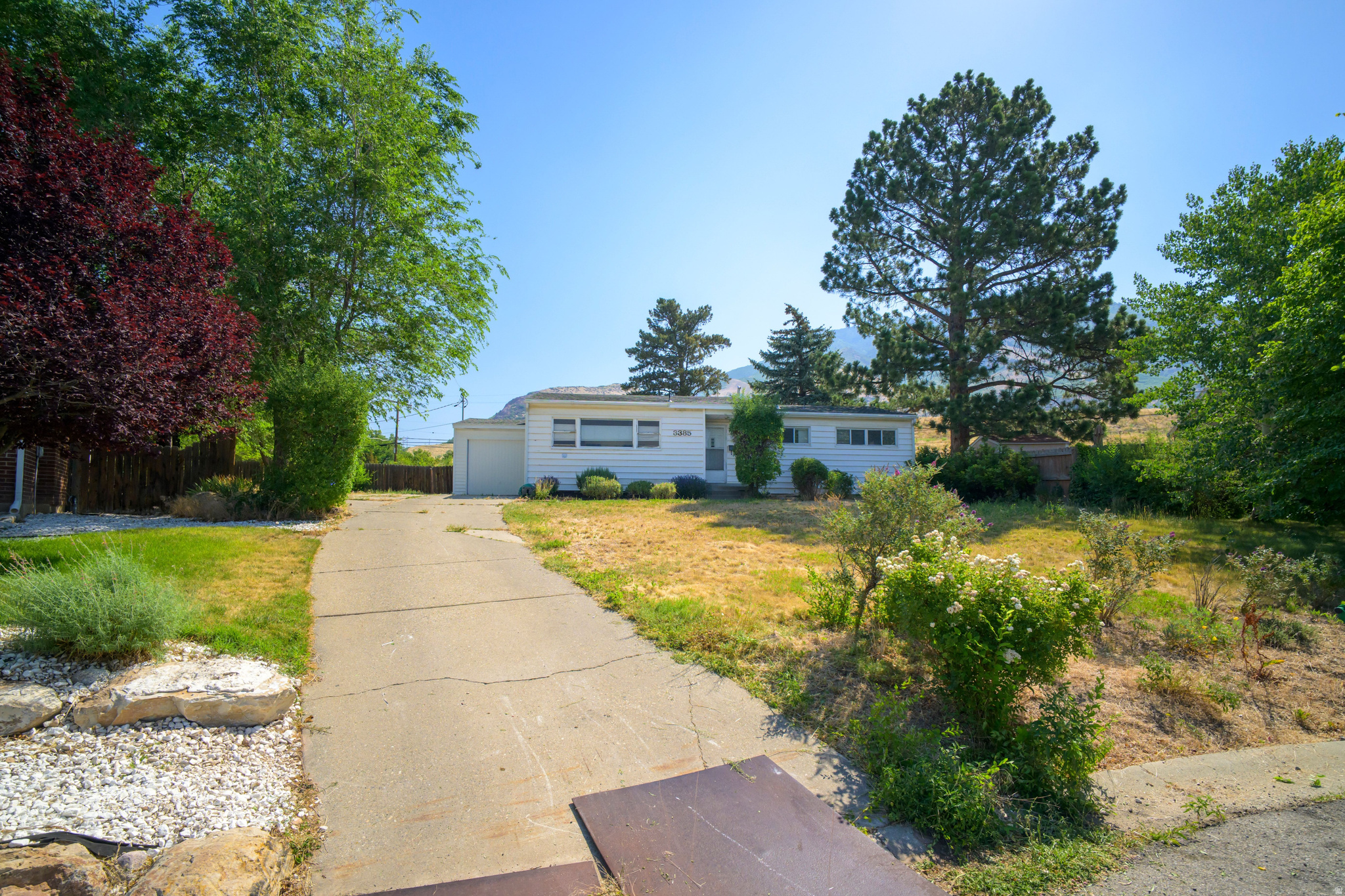 CANYON RIM - Residential