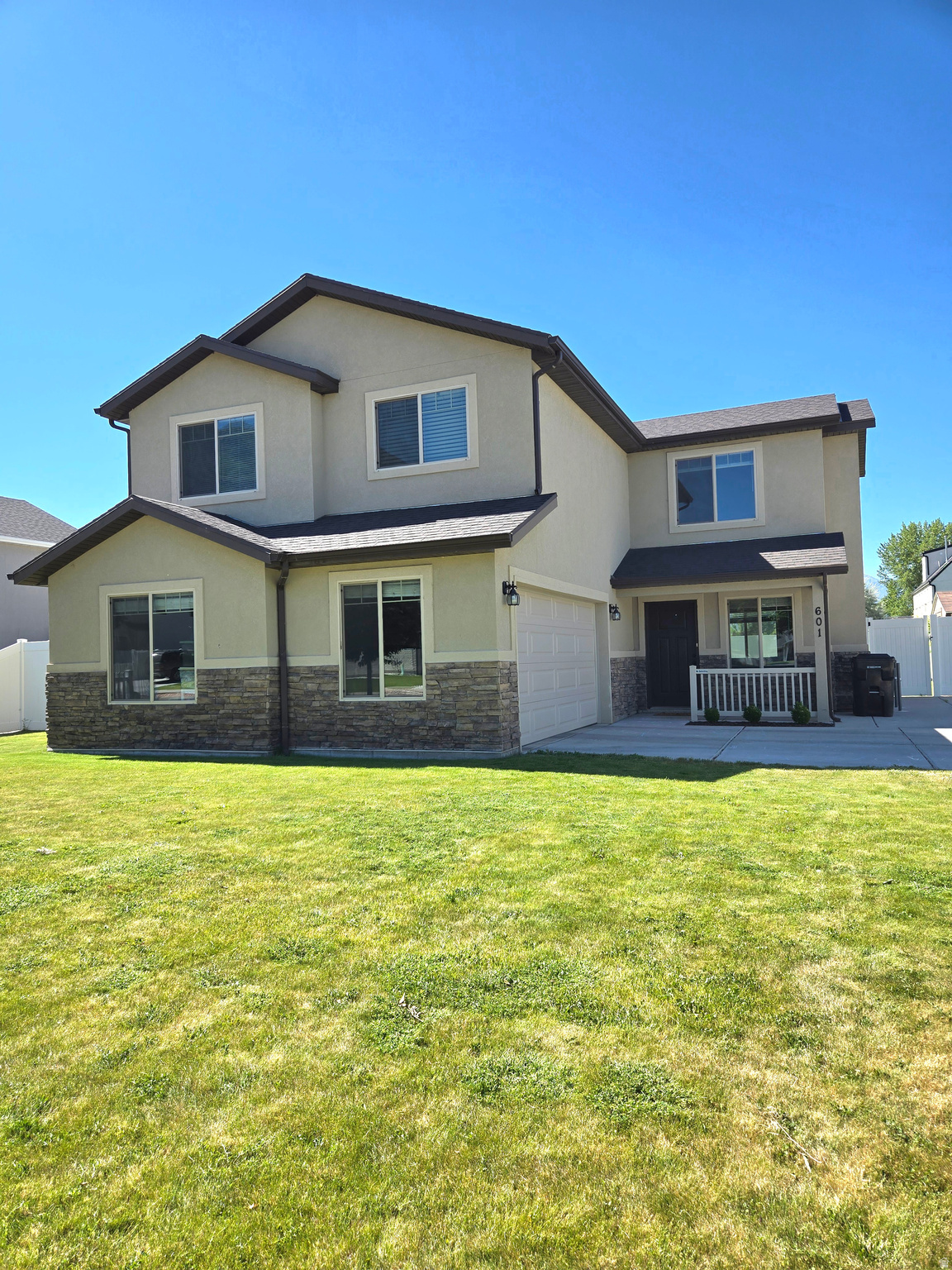GRASSLANDS - Residential