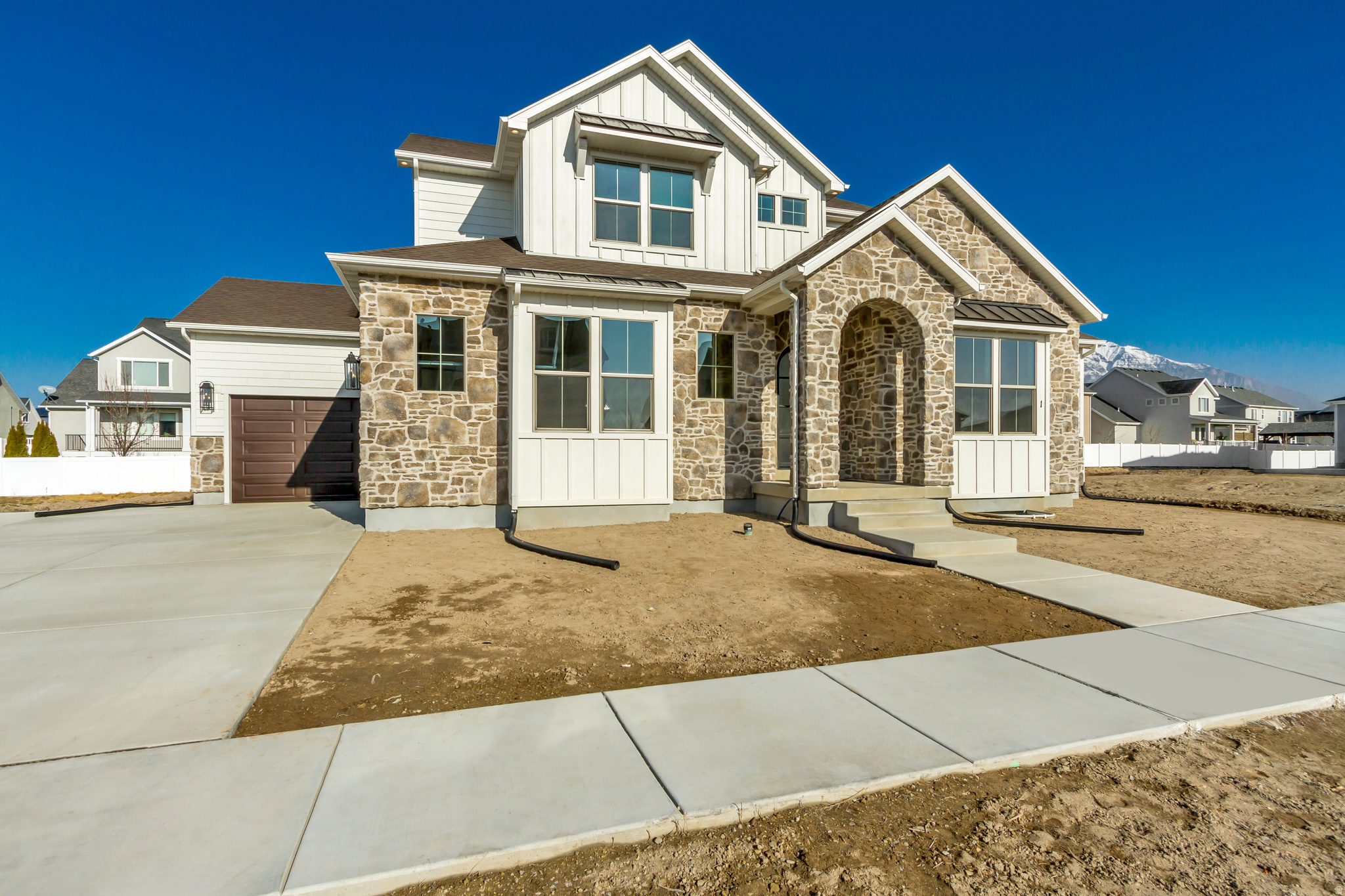 HOLDAWAY FIELDS - Residential