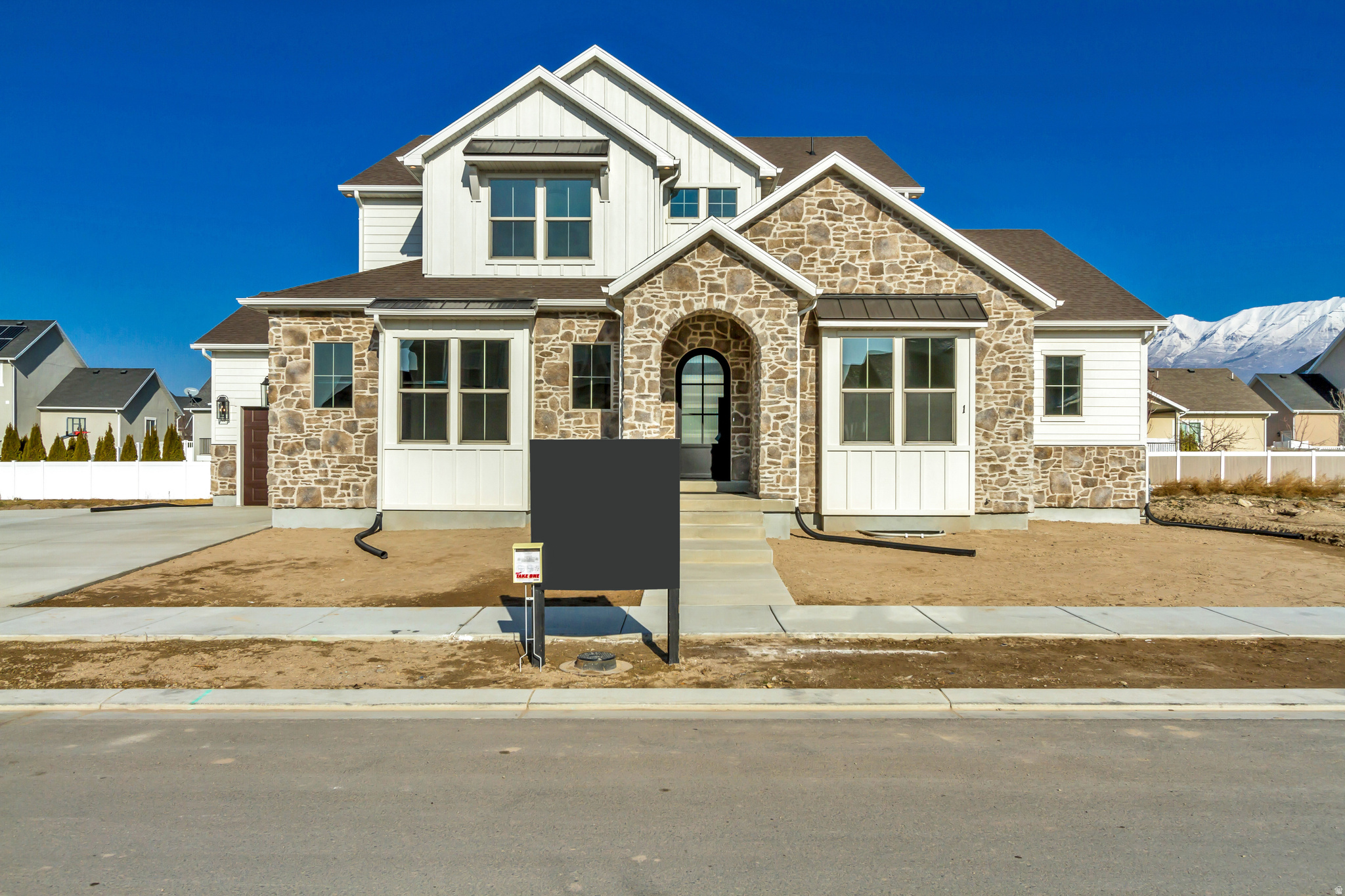 HOLDAWAY FIELDS - Residential