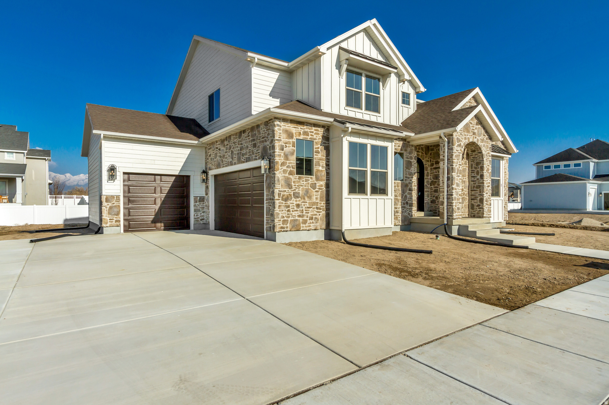 HOLDAWAY FIELDS - Residential
