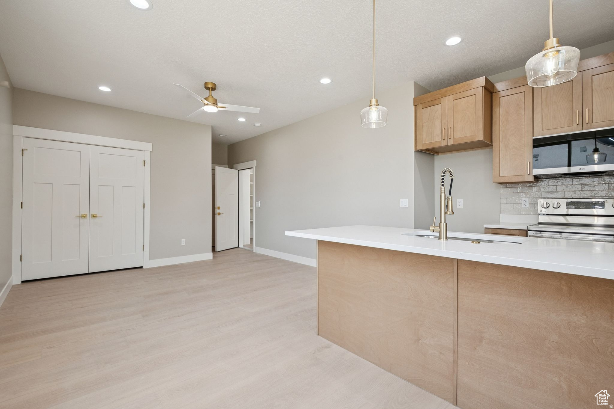 HILLS AT SANTA CLARA - Residential