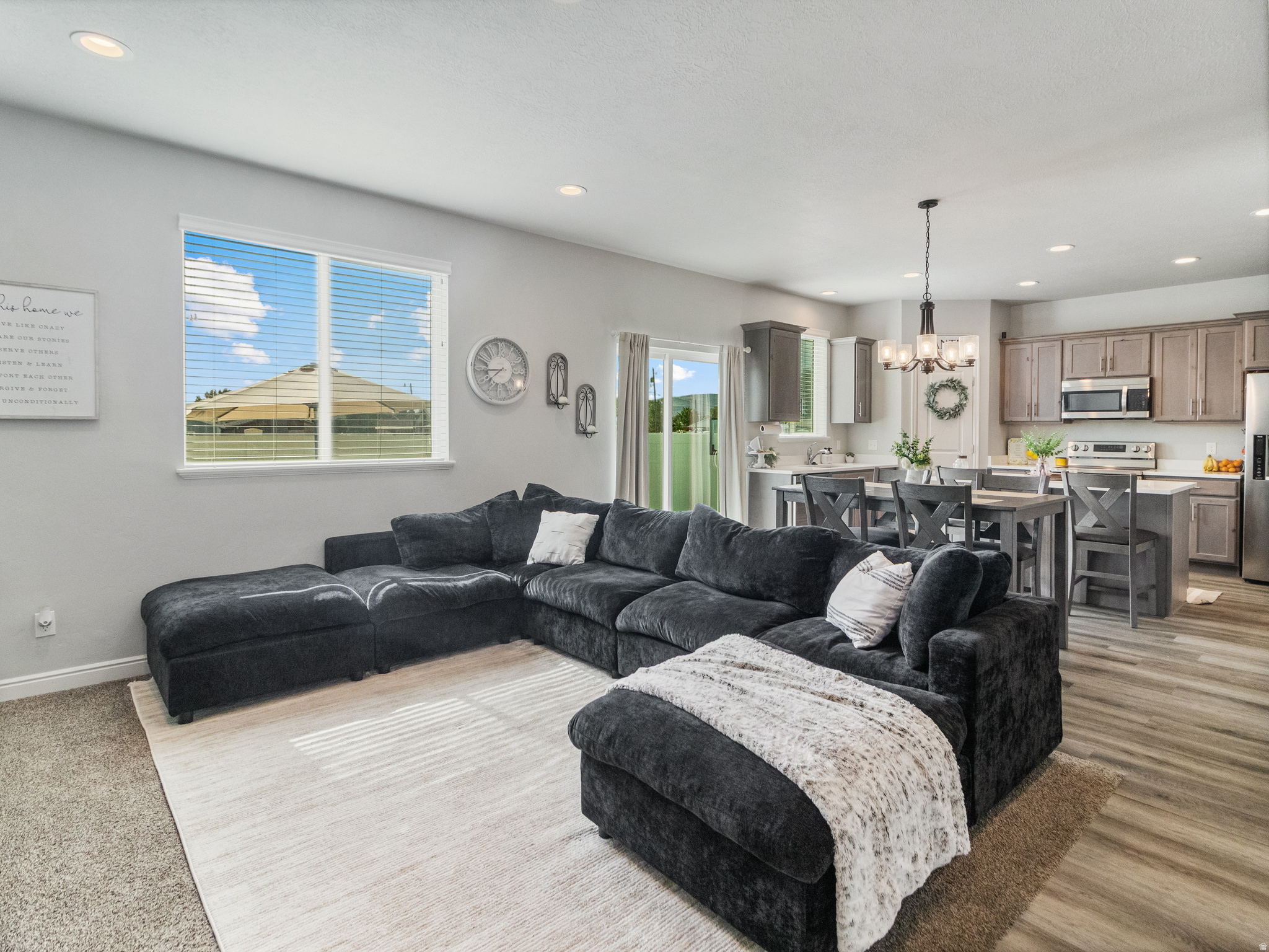 ASPEN RIDGES - Residential
