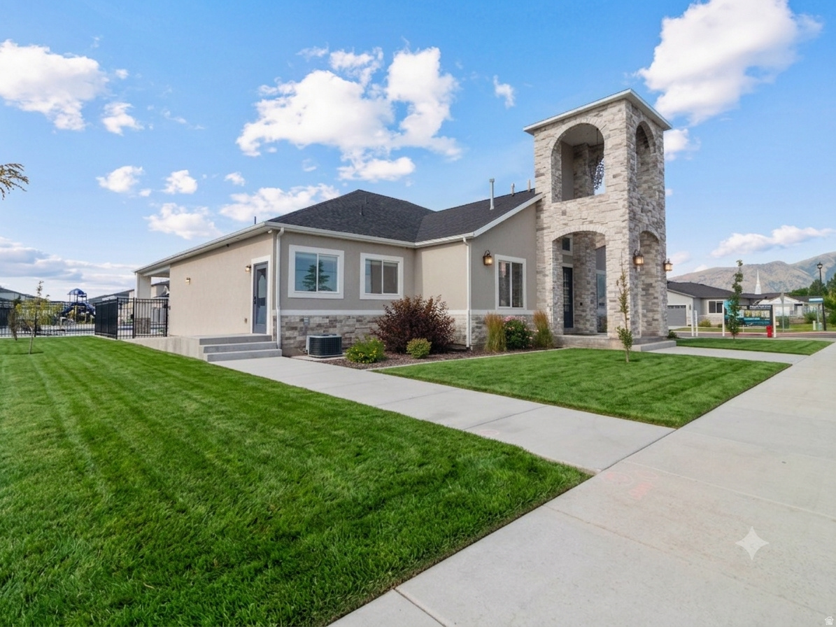 ASPEN RIDGES - Residential