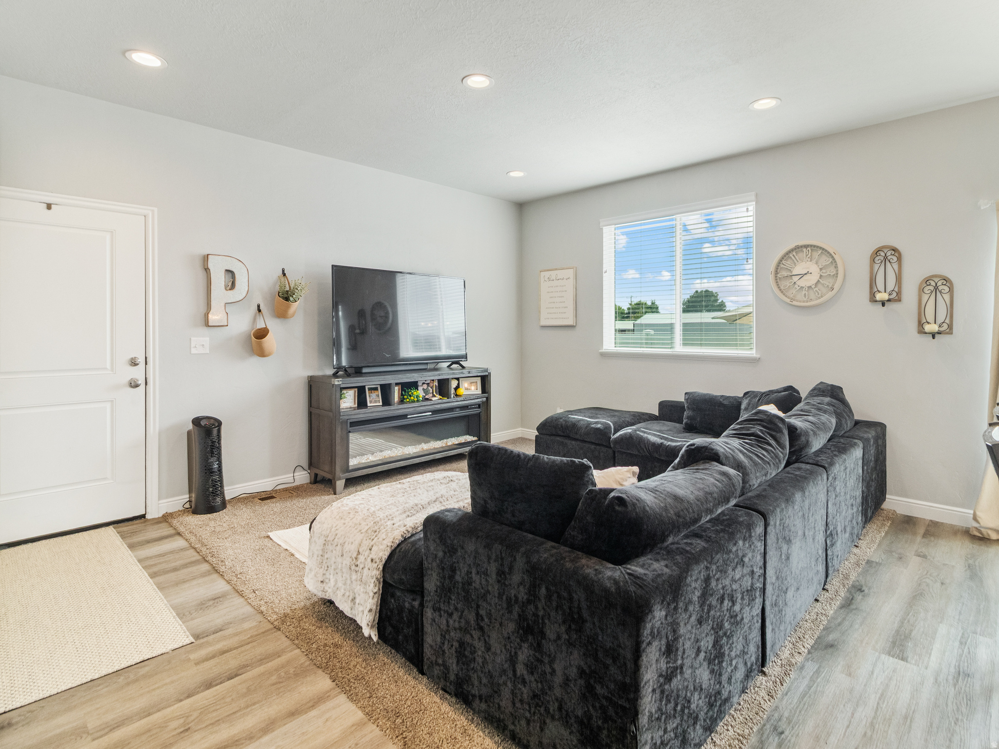ASPEN RIDGES - Residential