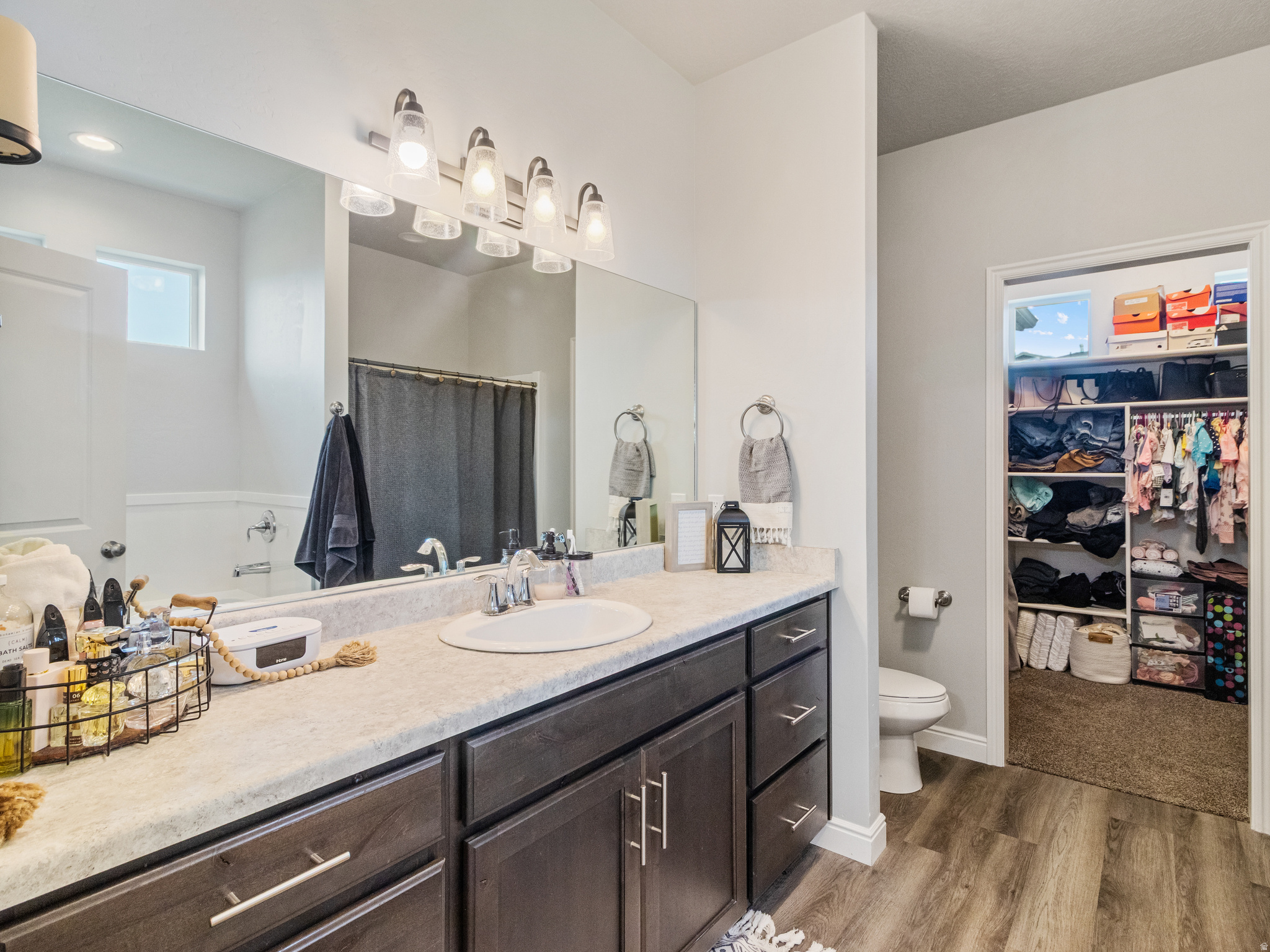 ASPEN RIDGES - Residential