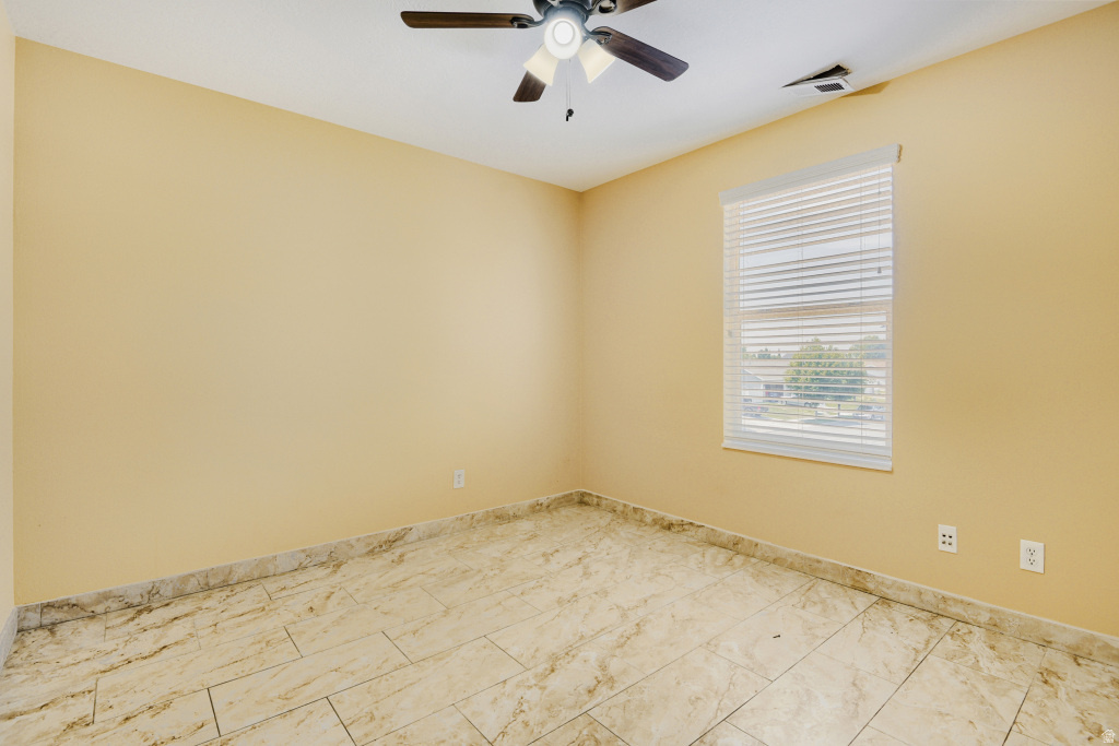 ABBIE COURT - Residential