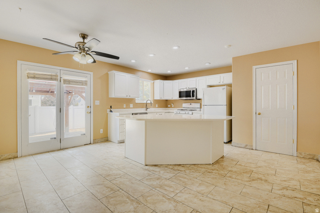 ABBIE COURT - Residential