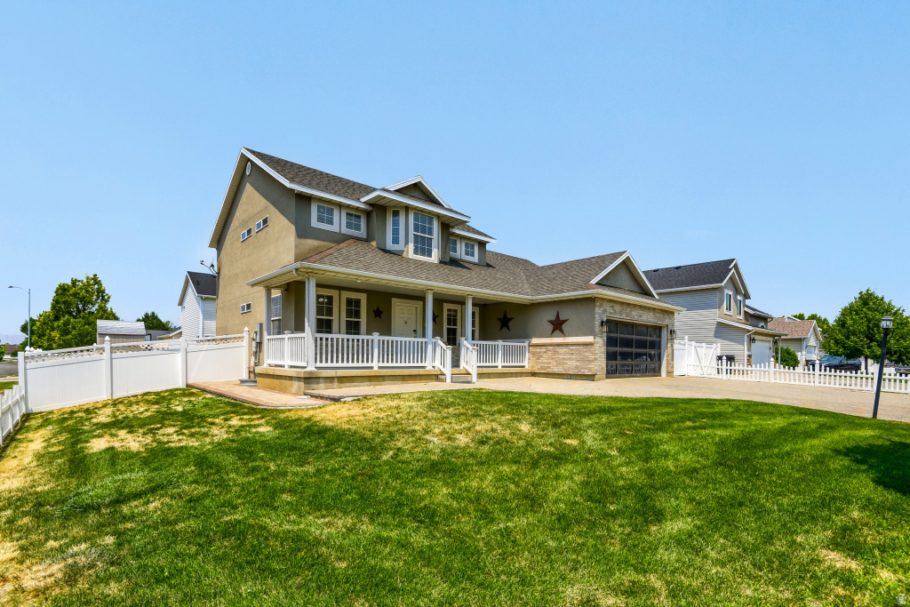 ABBIE COURT - Residential