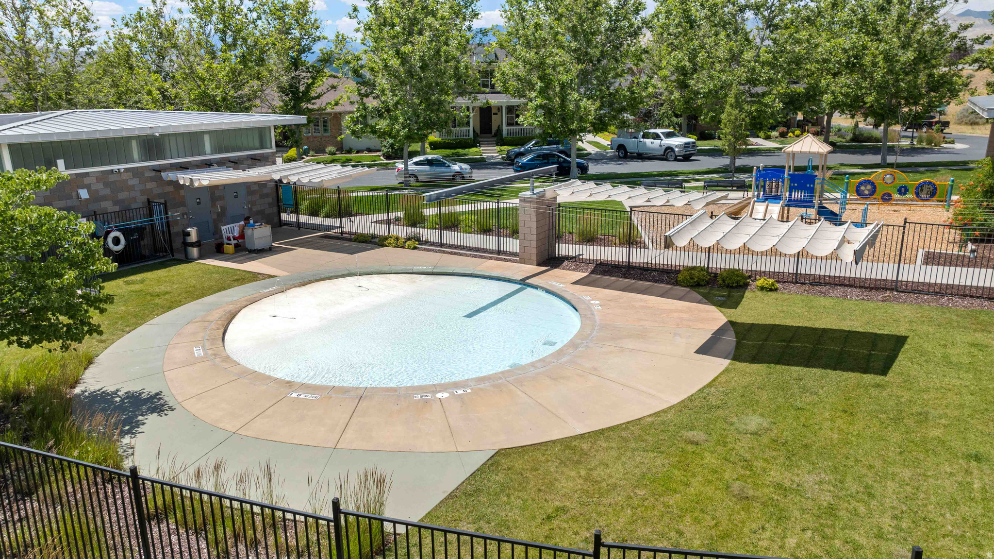 KENNECOTT - Residential