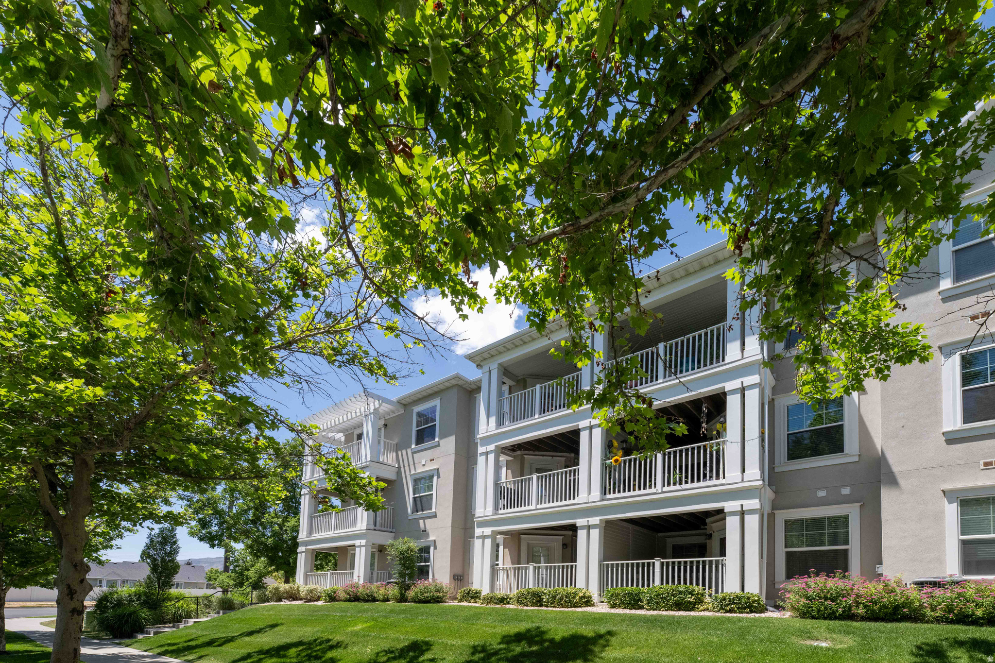 KENNECOTT - Residential