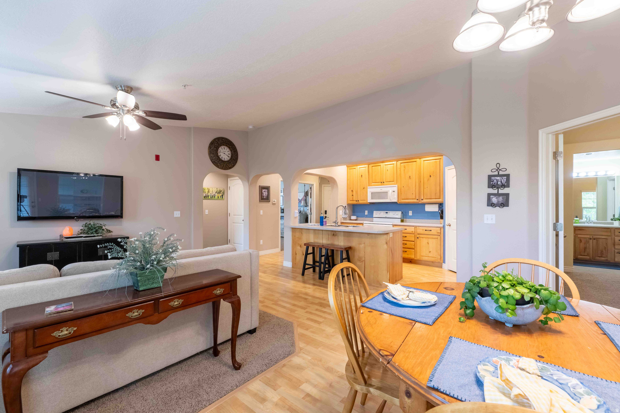 KENNECOTT - Residential