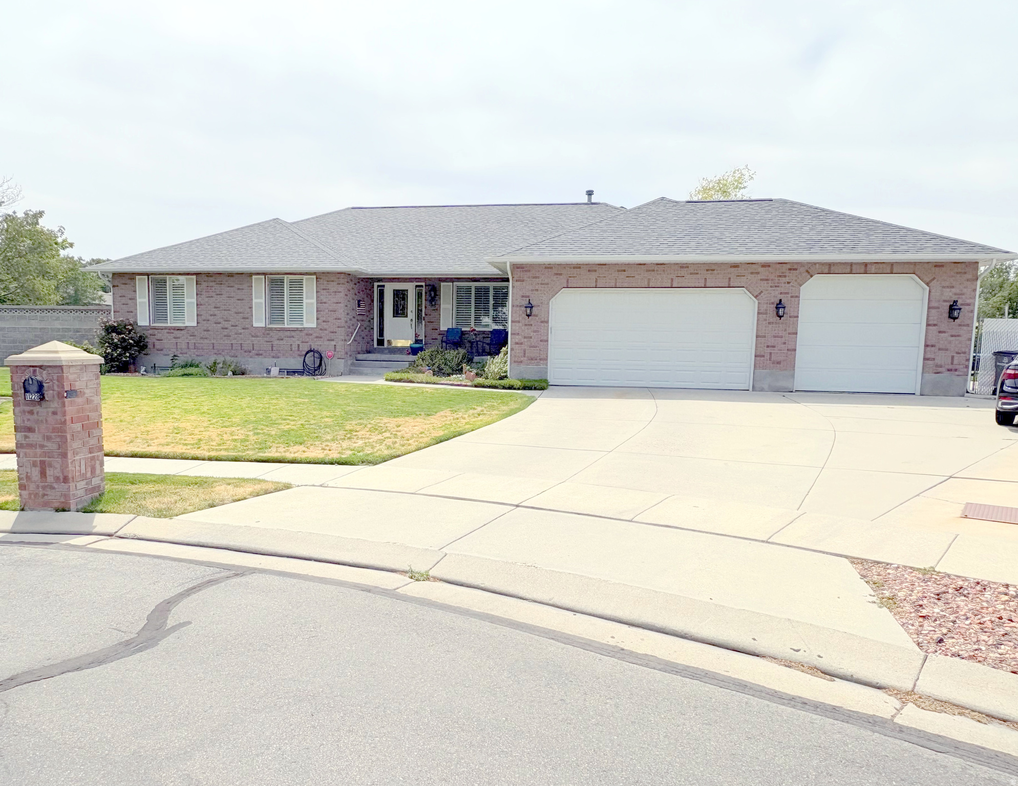 VISTA VIEW ESTATES - Residential