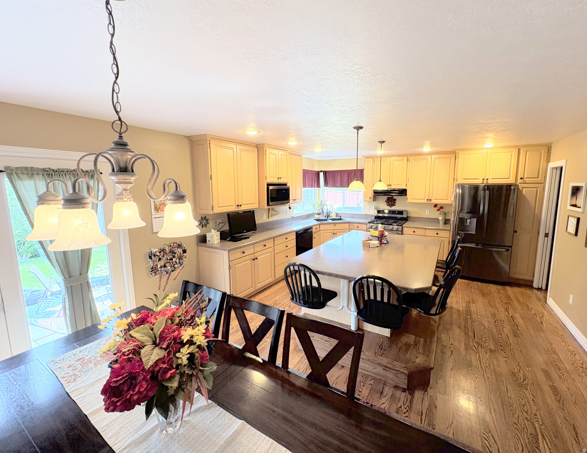 VISTA VIEW ESTATES - Residential