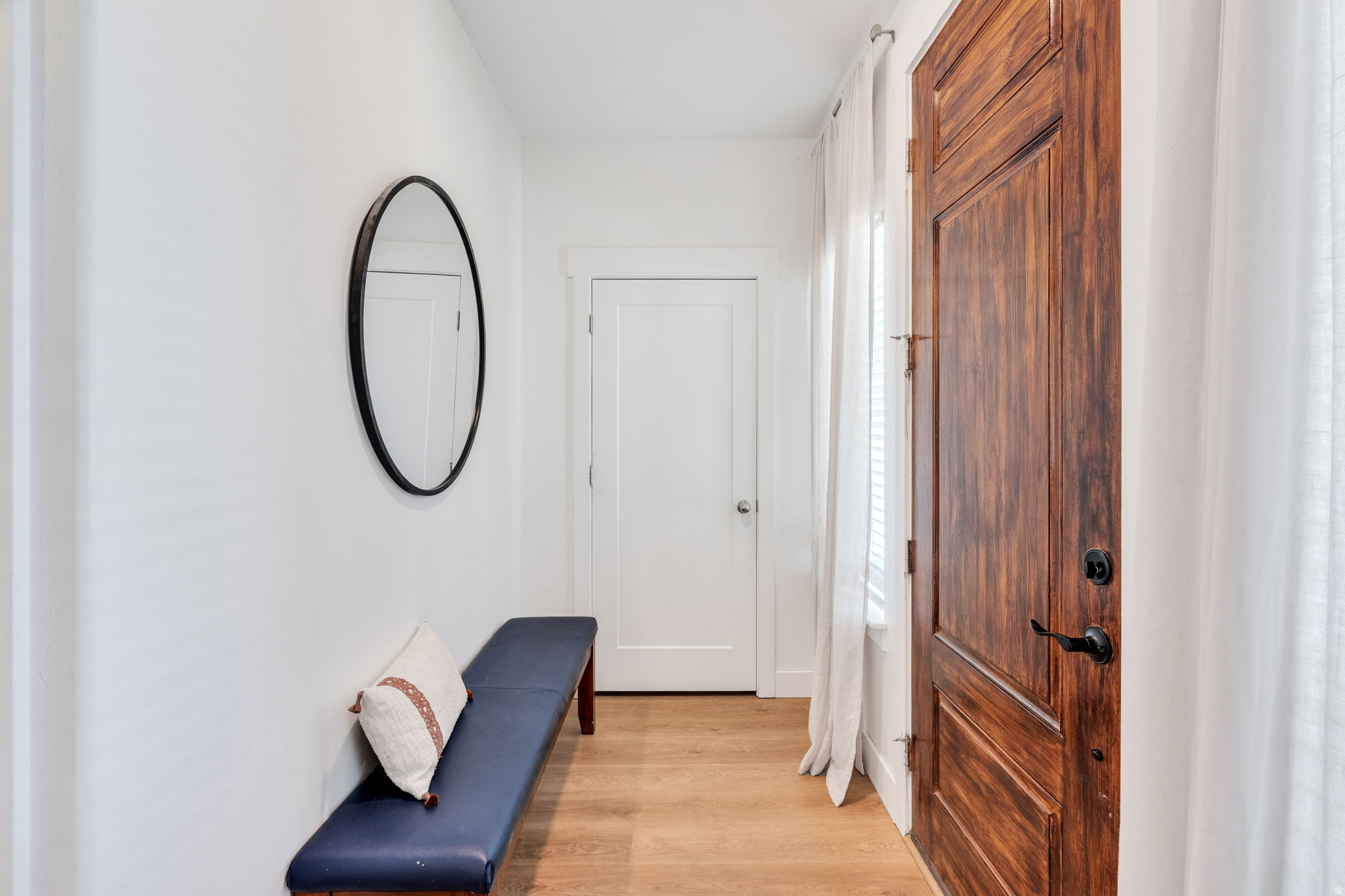 SILVERLAKE - Residential