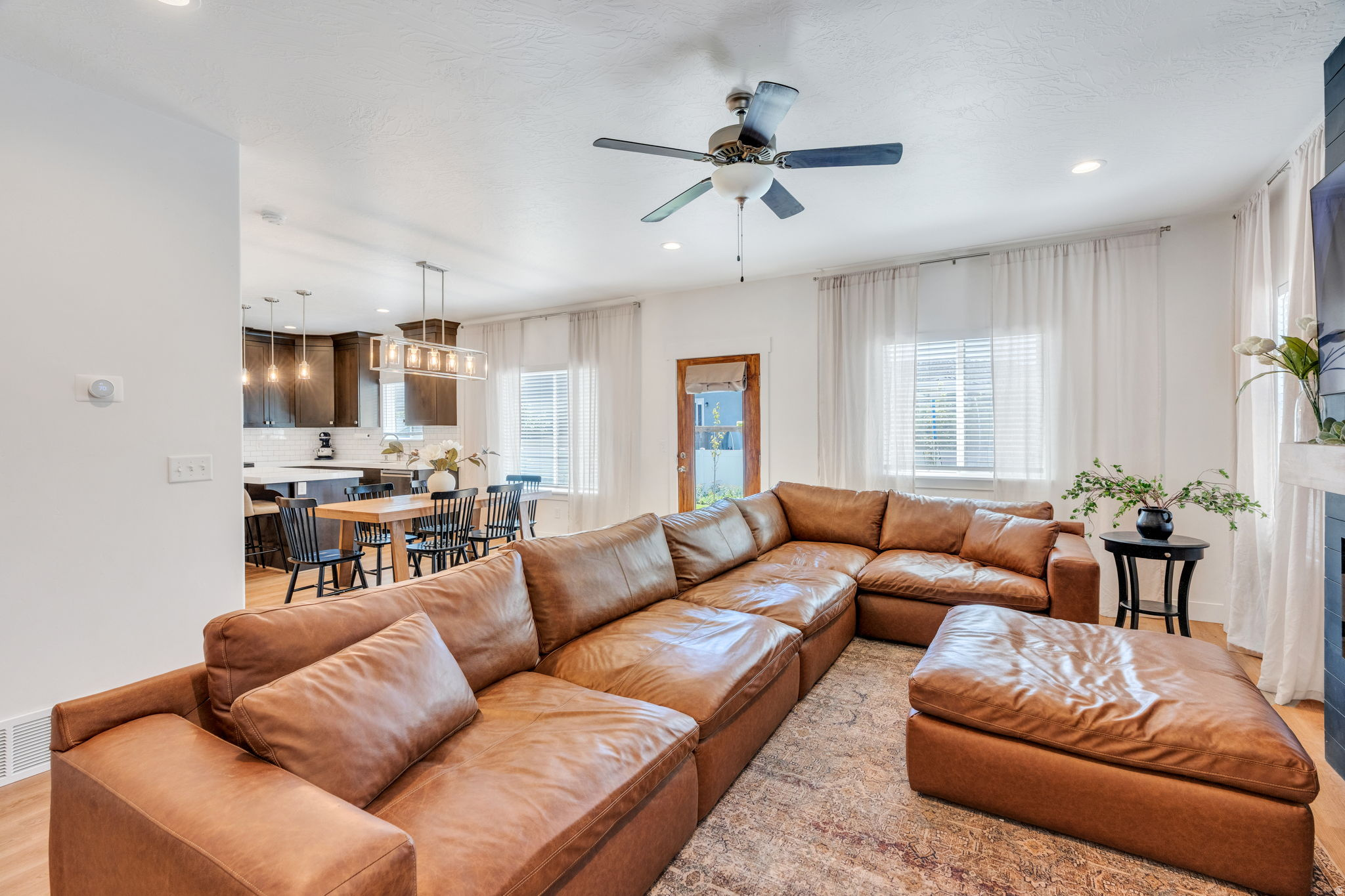 SILVERLAKE - Residential