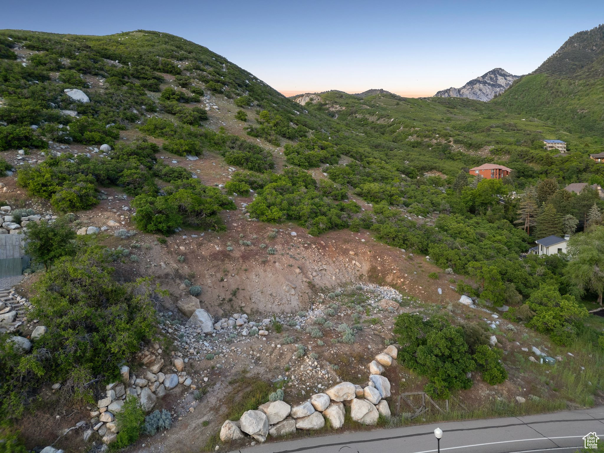 SEVEN SPRINGS - Residential