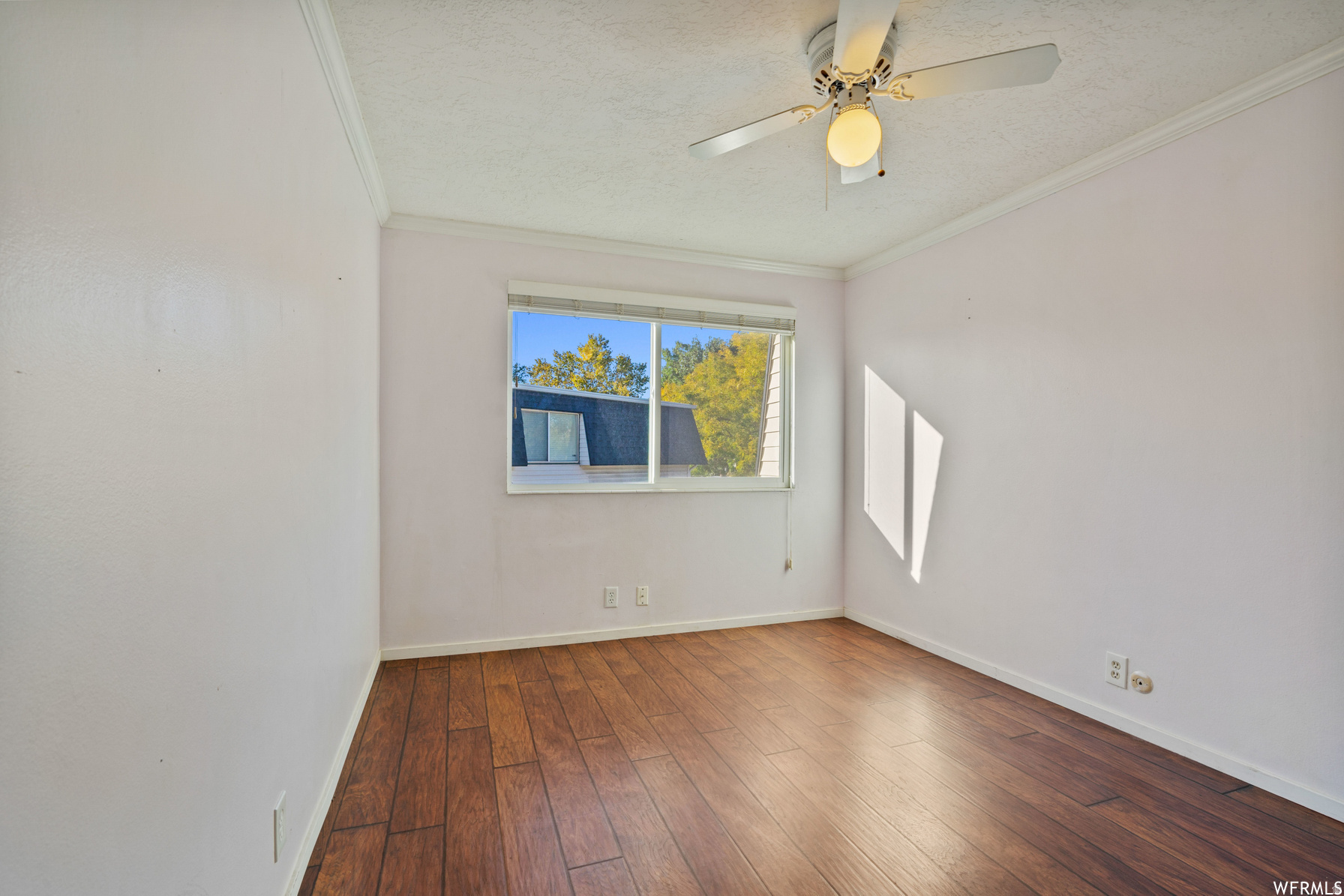 MEADOWBROOK - Residential