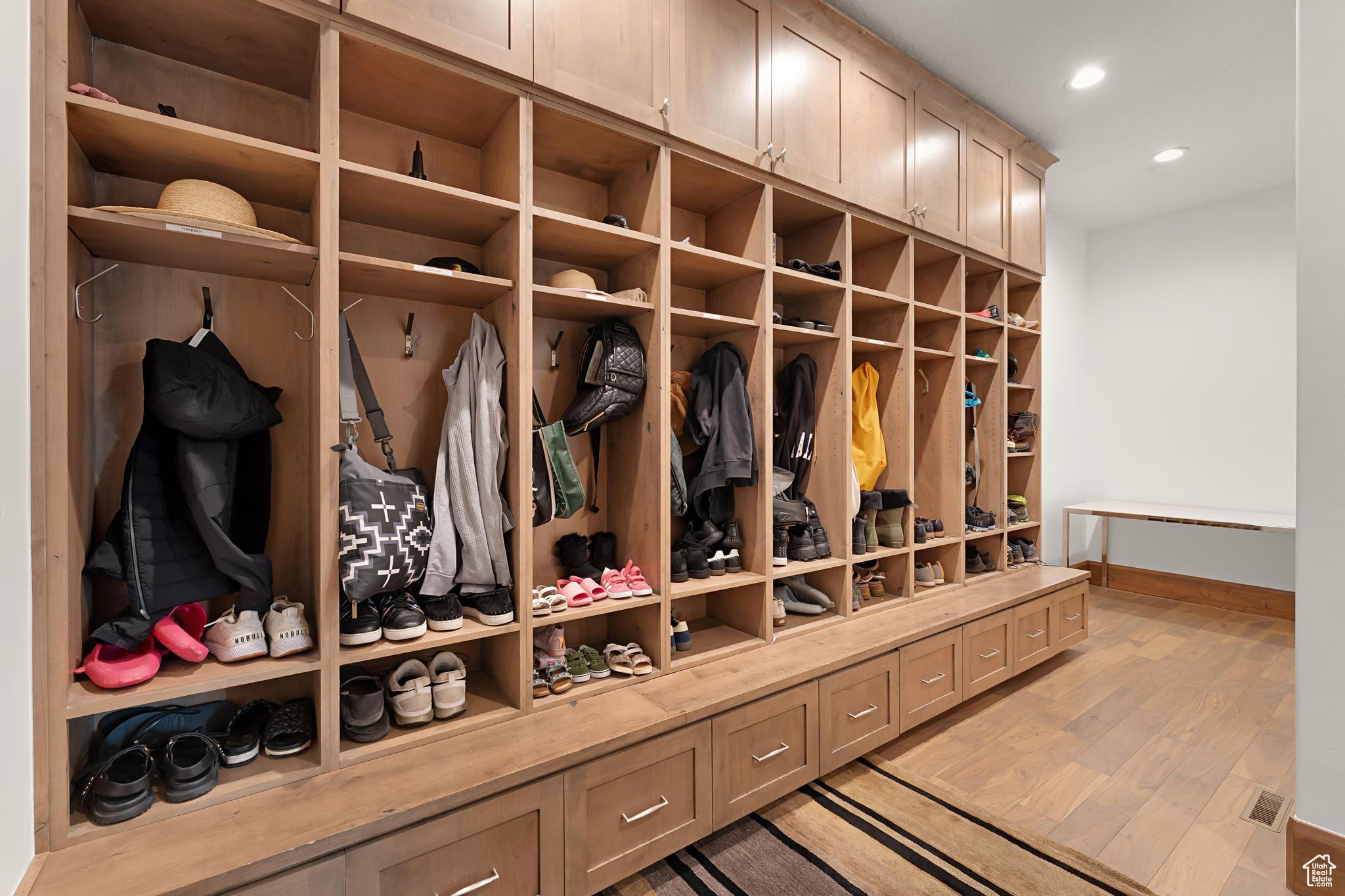 HERITAGE HILLS - Residential