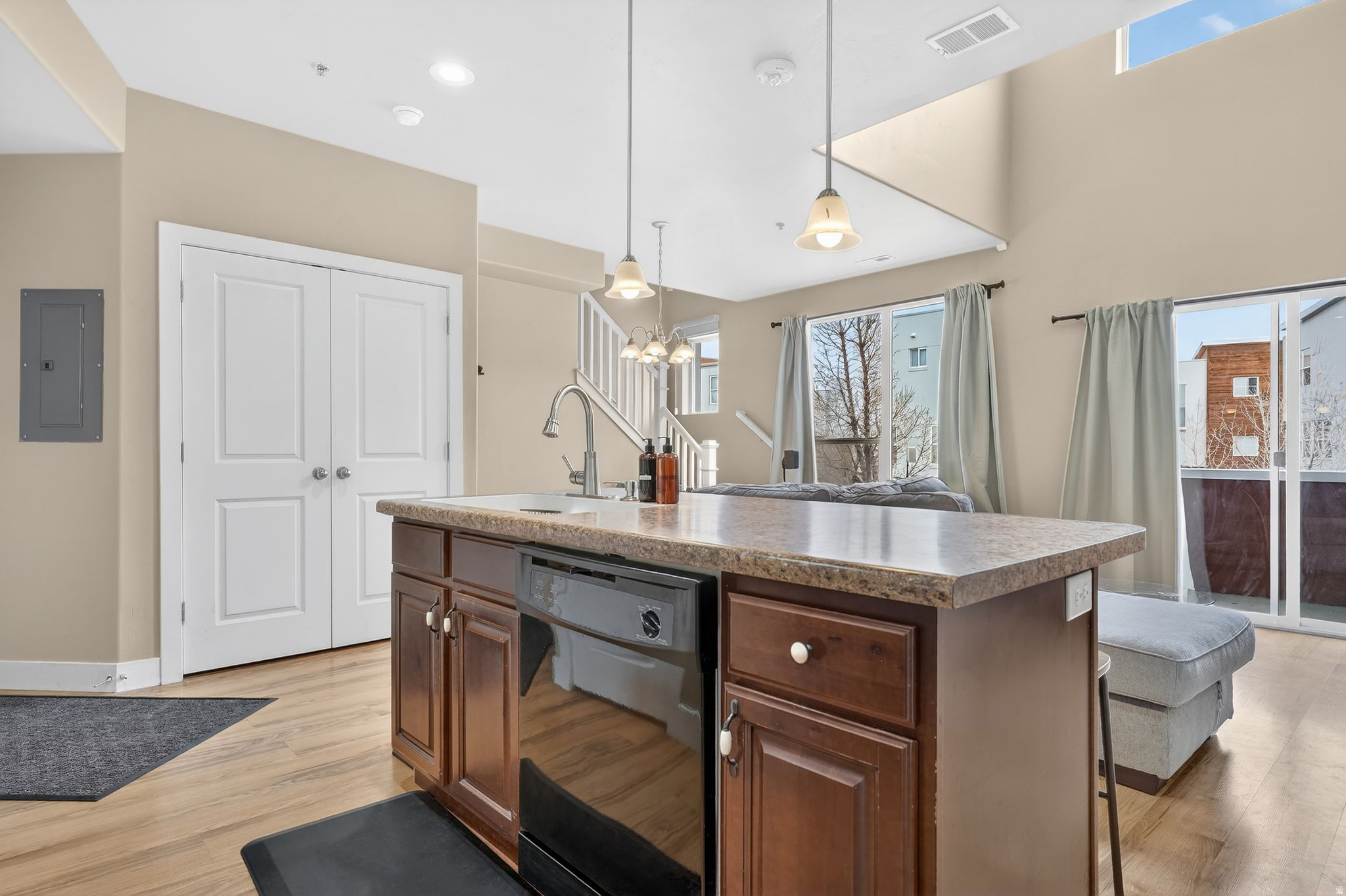 KENNECOTT - Residential