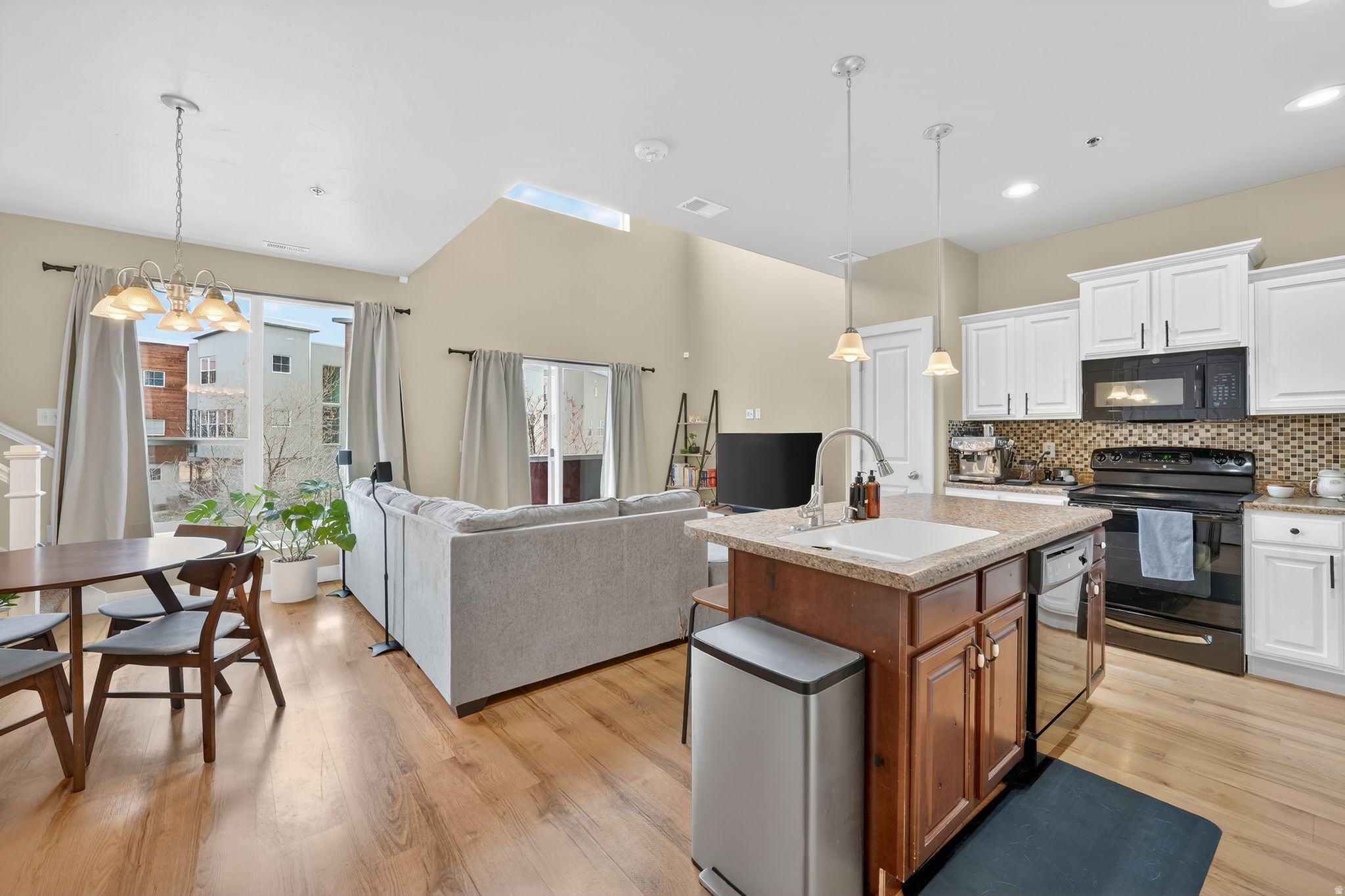 KENNECOTT - Residential