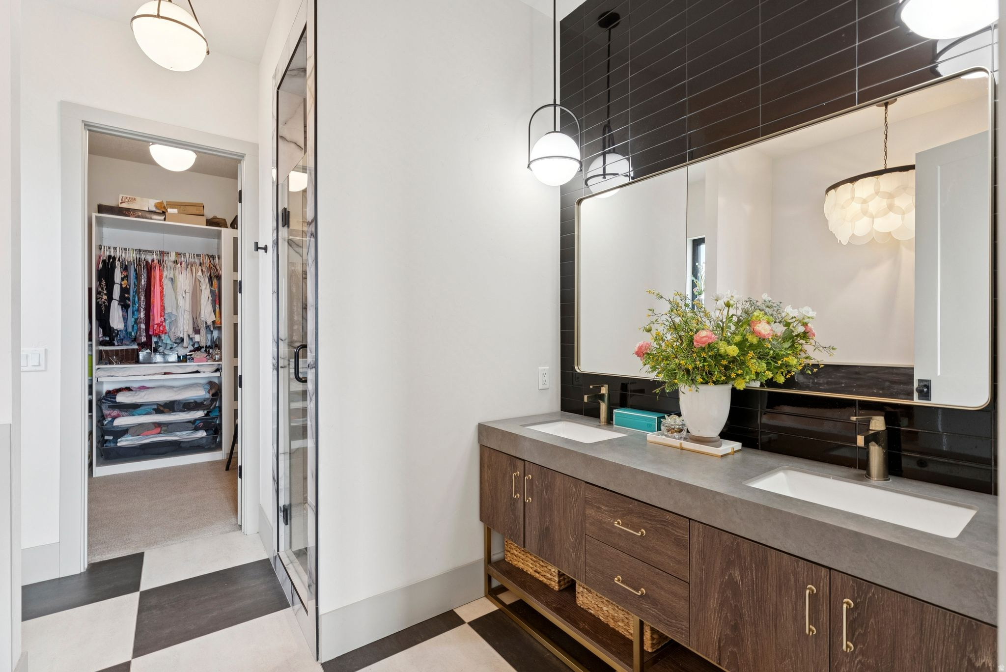 TIMBER LAKES - Residential
